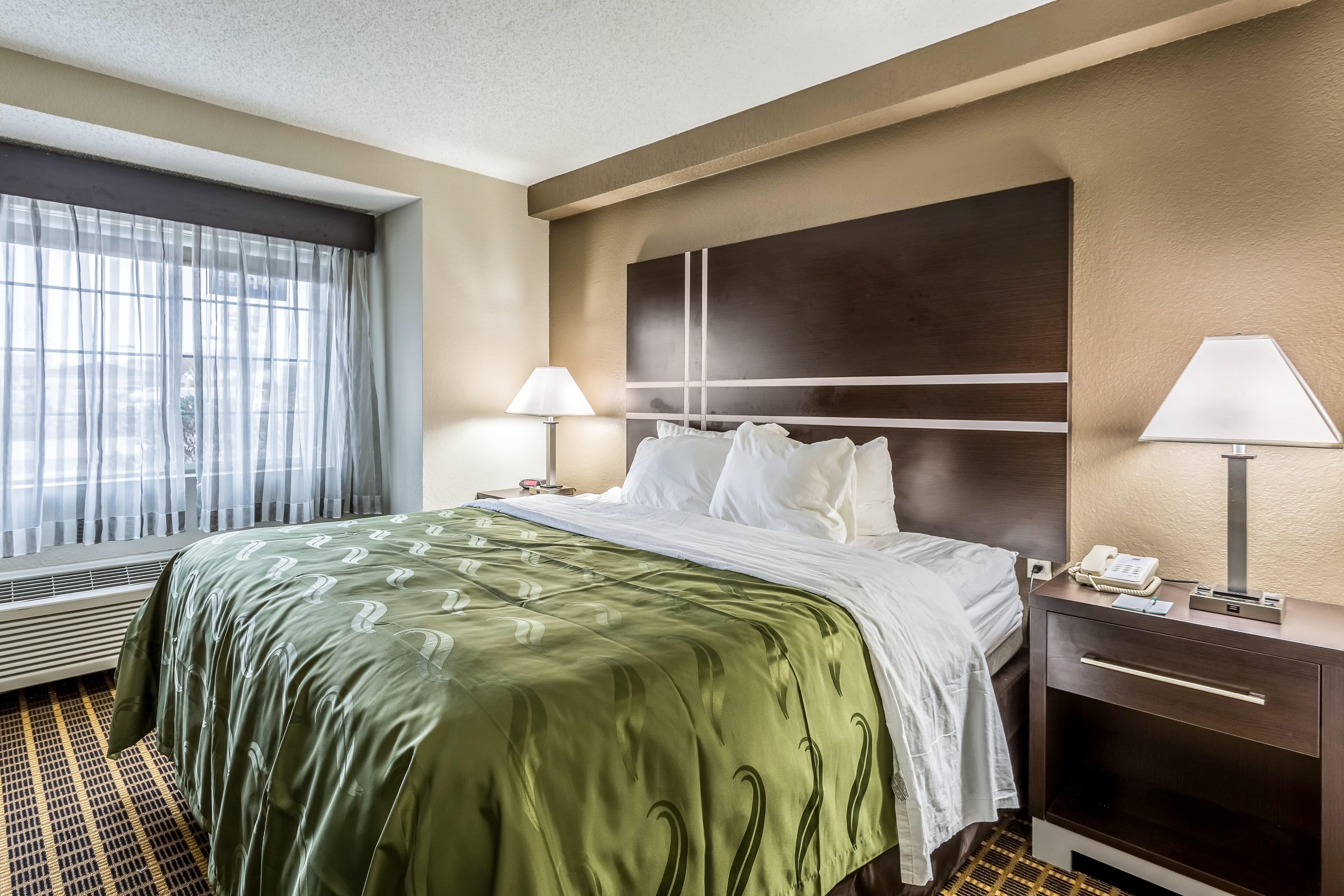 Quality Inn & Suites El Paso I-10 — 22