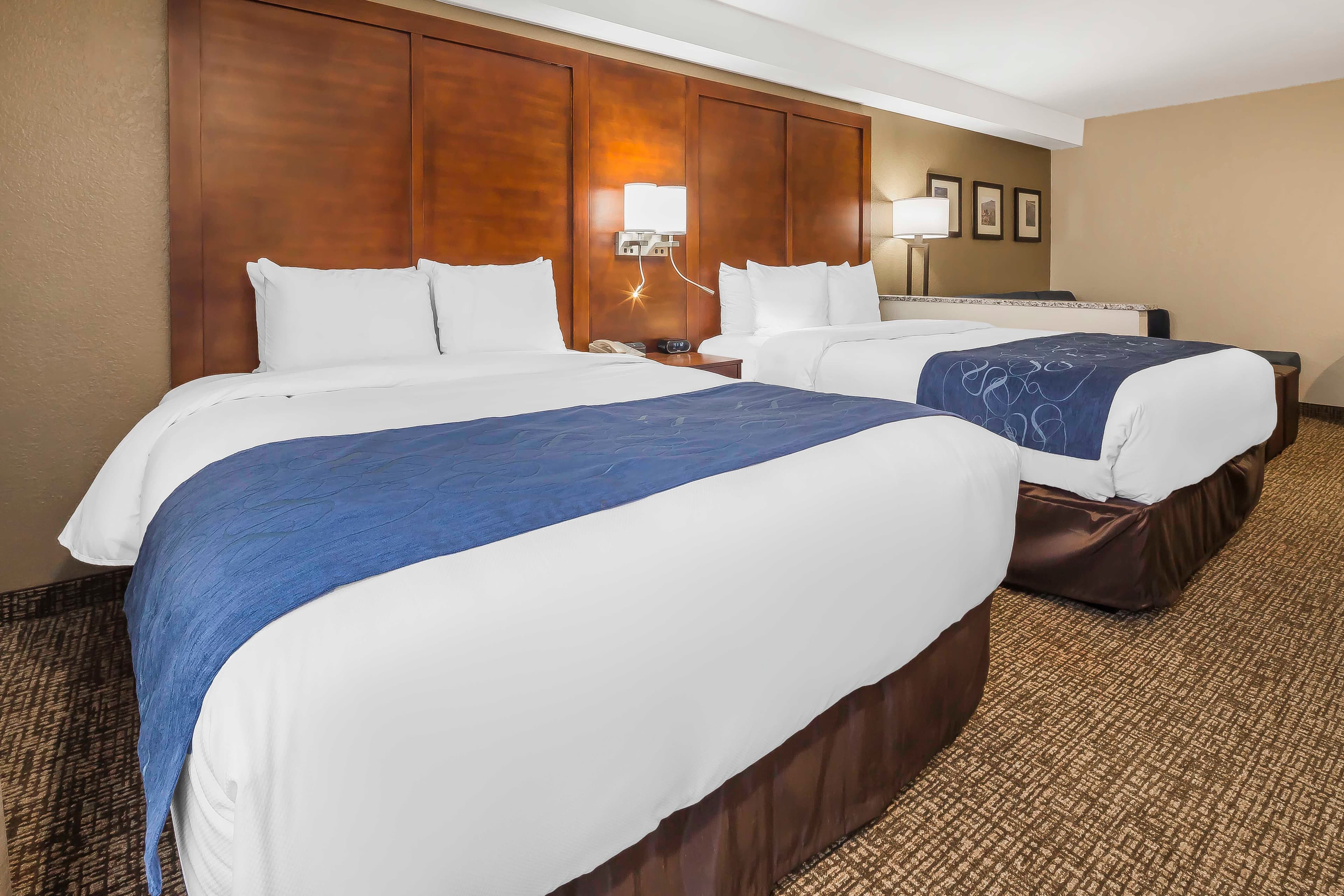 Comfort Suites El Paso Airport — 8