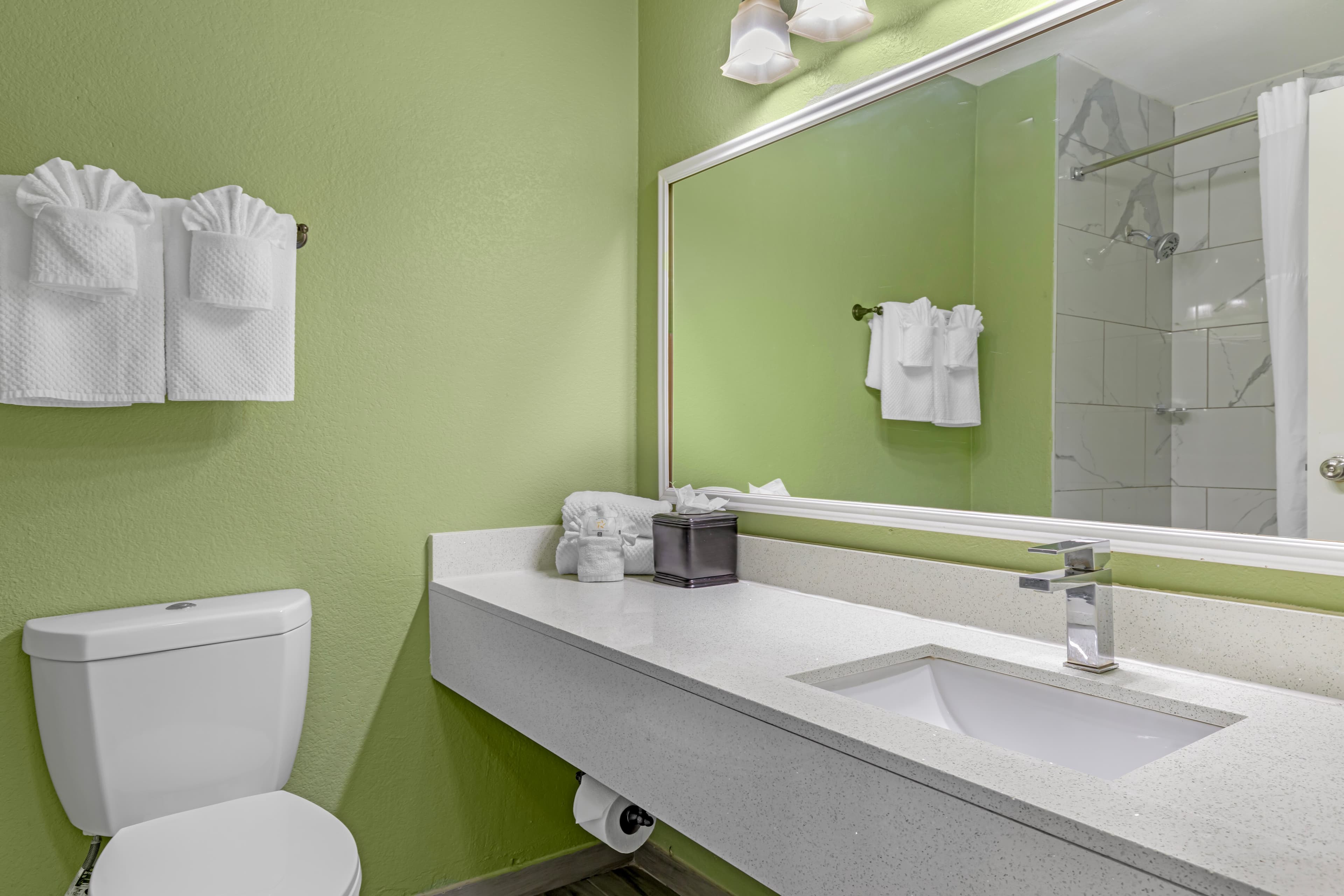 Quality Inn & Suites Plano East - Richardson - Image 5