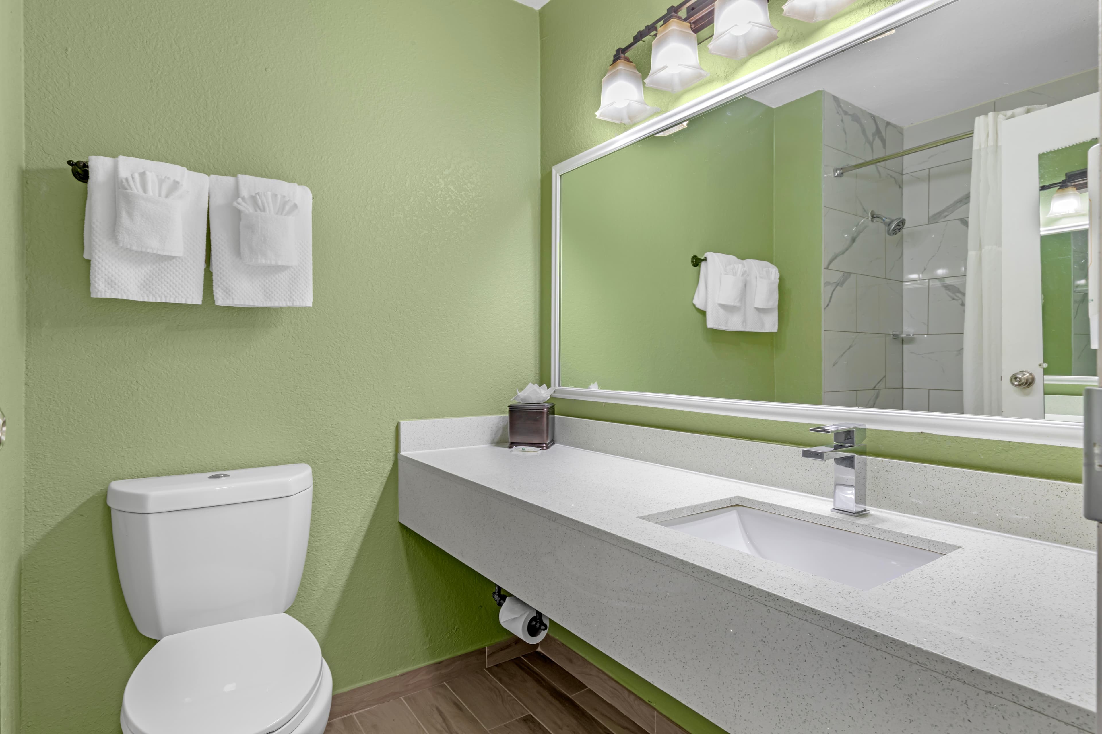 Quality Inn & Suites Plano East - Richardson — 16