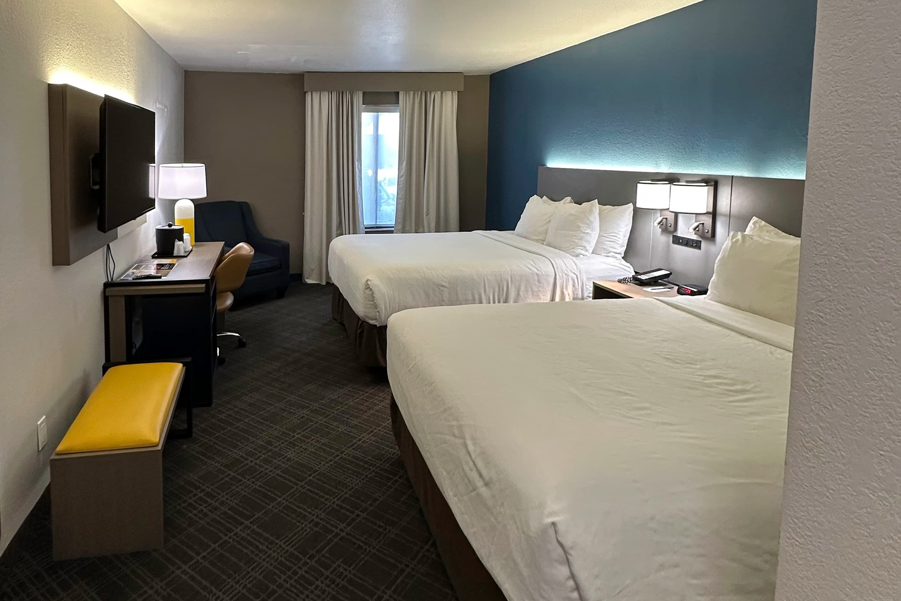 Comfort Inn Dallas Park Central — 9