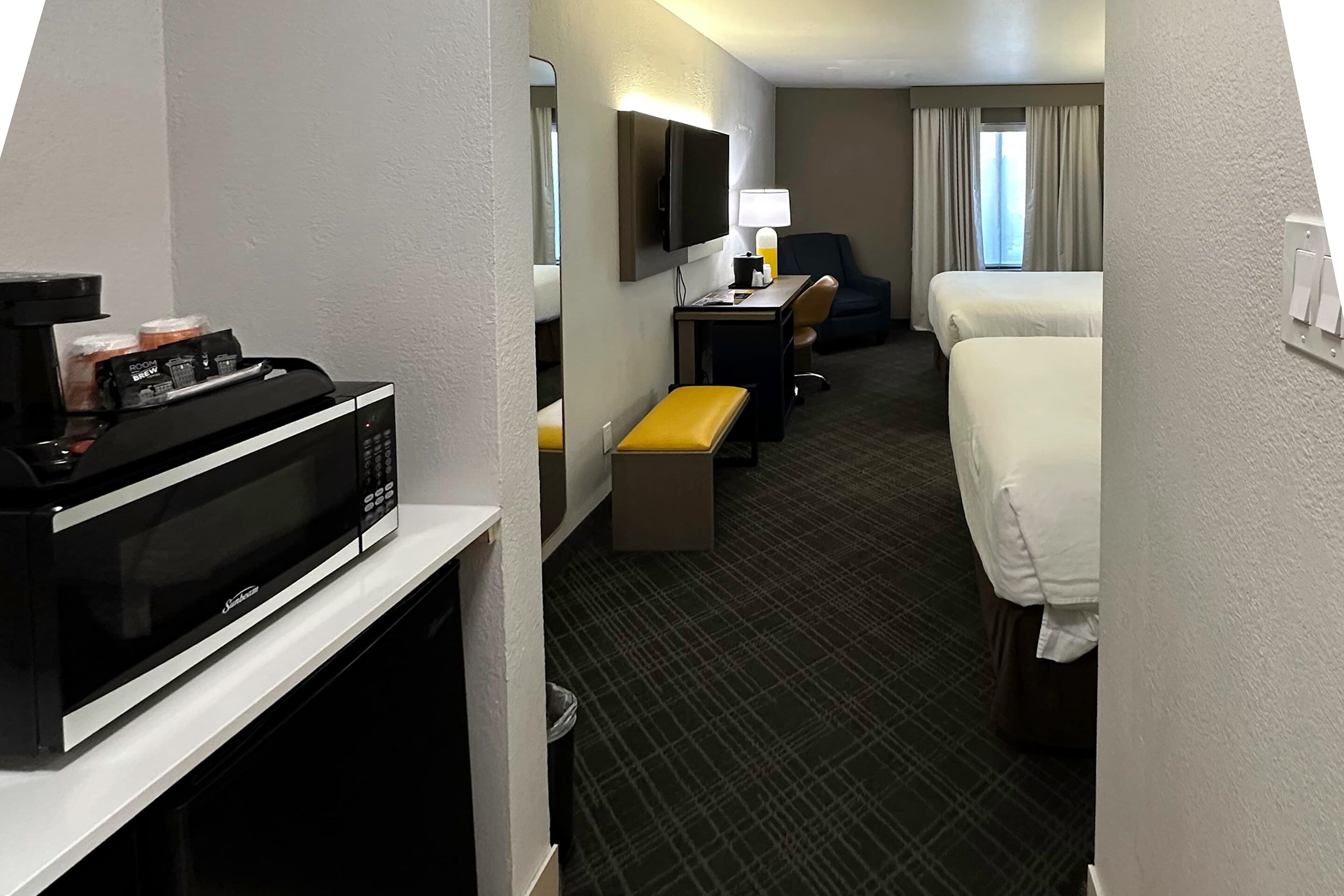 Comfort Inn Dallas Park Central — 10