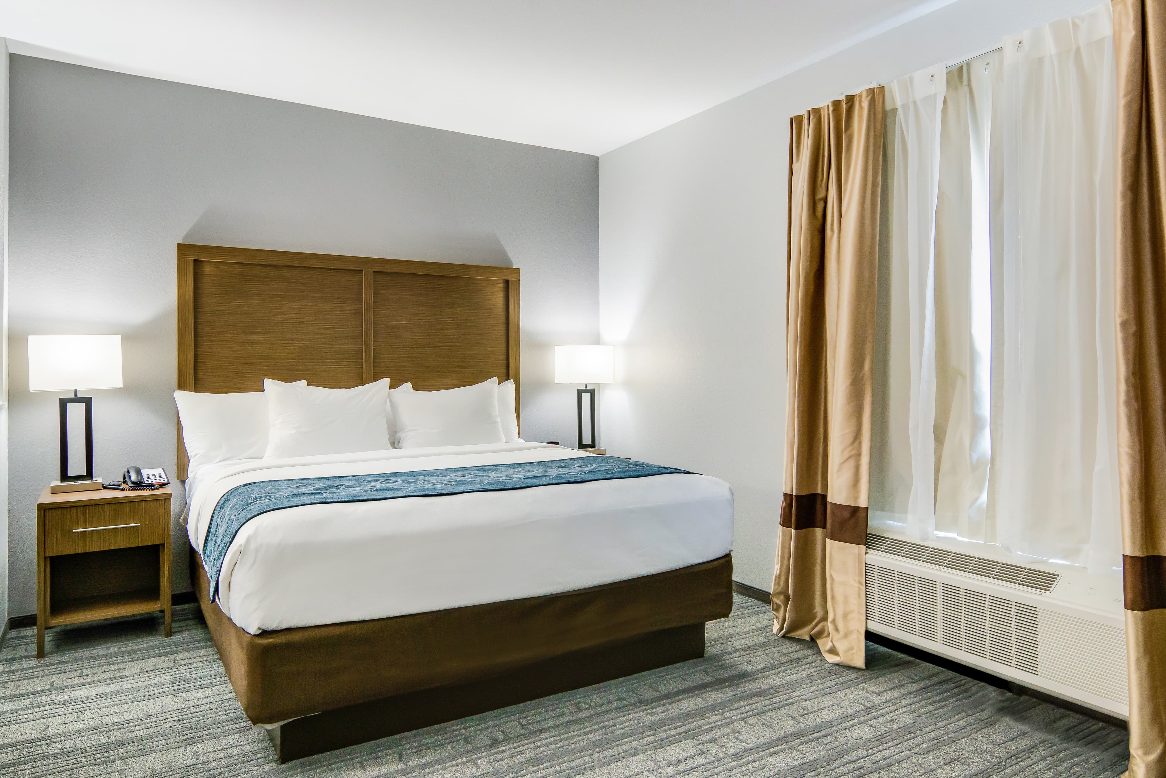 Comfort Suites DeSoto Dallas South — 2