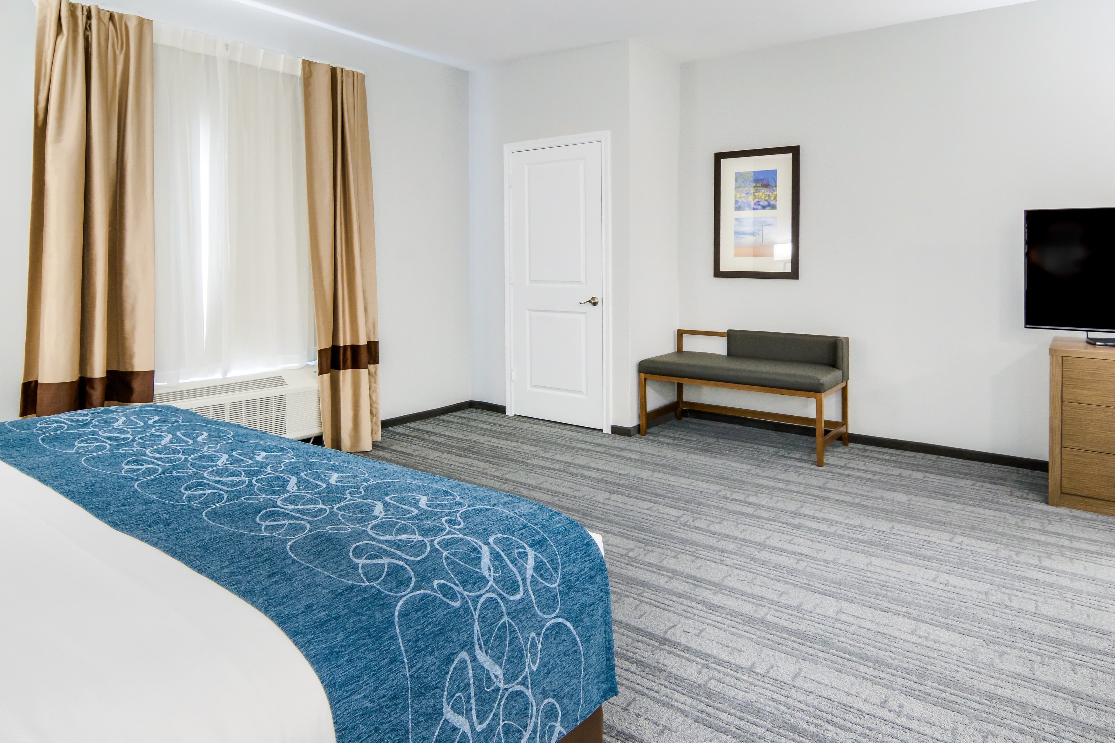 Comfort Suites DeSoto Dallas South — 16