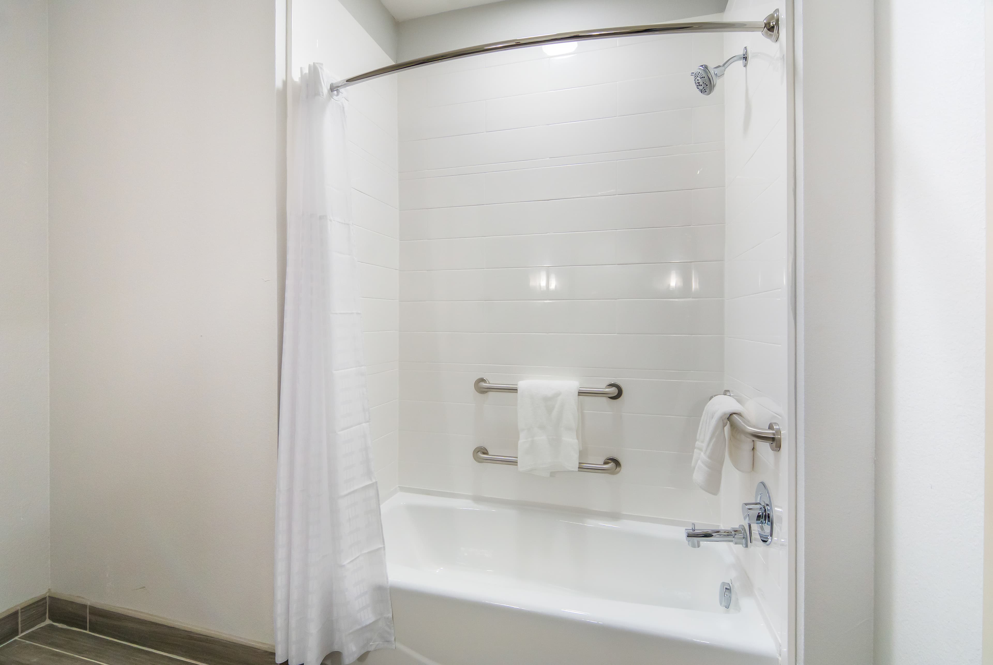 Comfort Suites DeSoto Dallas South — 19