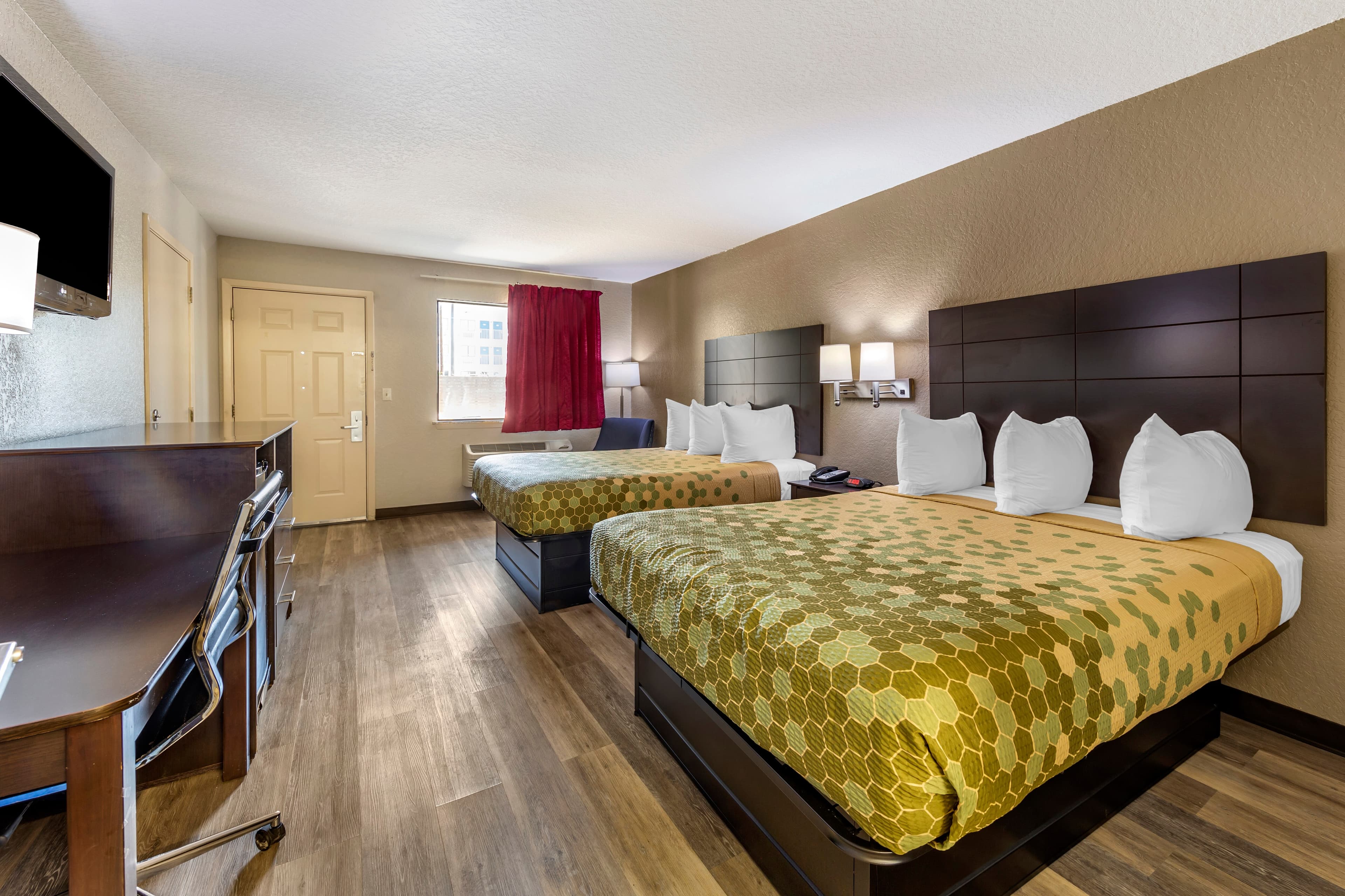 Econo Lodge Near Lackland Air Force Base-SeaWorld — 18