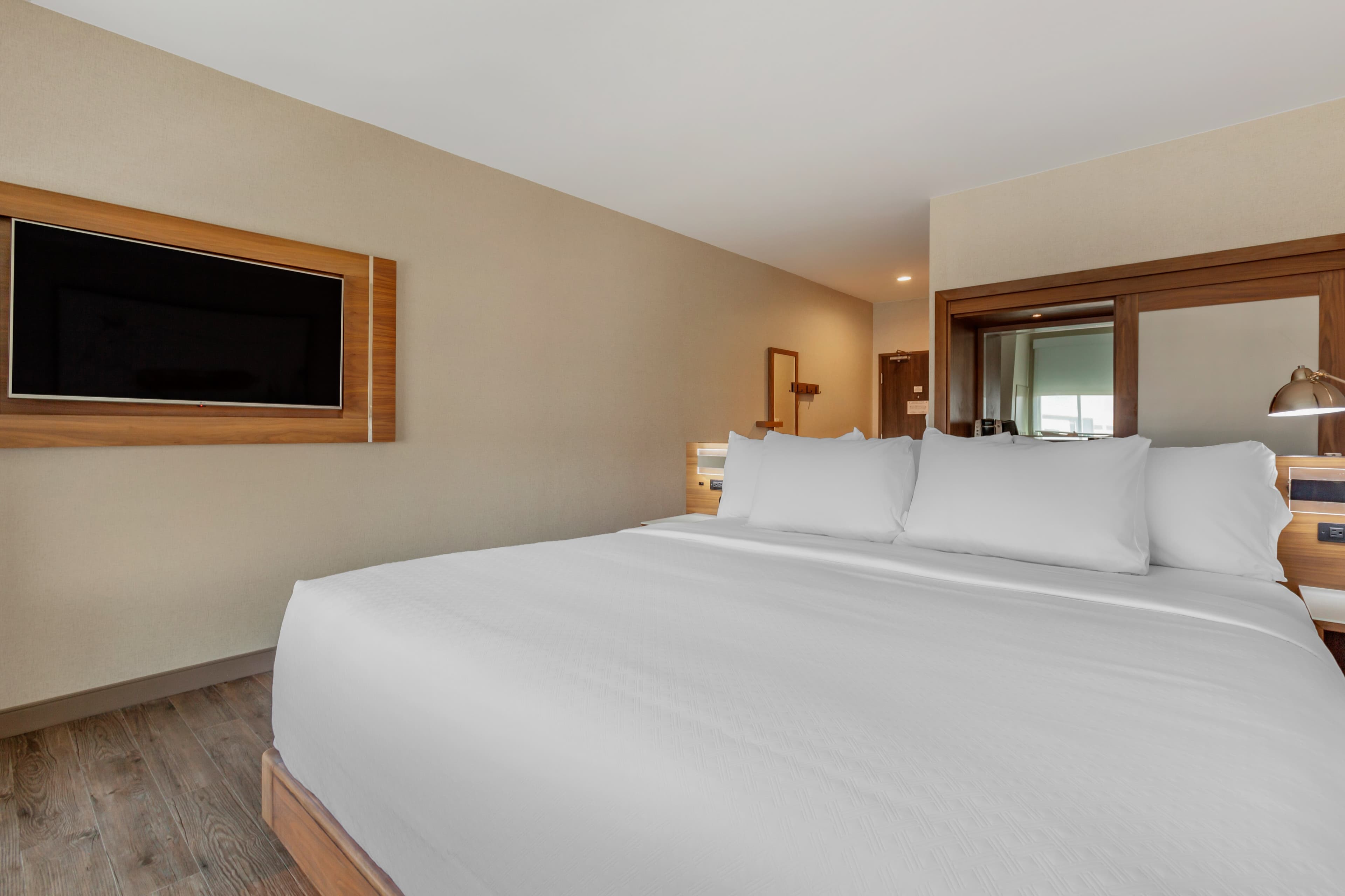 Cambria Hotel Richardson - Dallas - Image 3