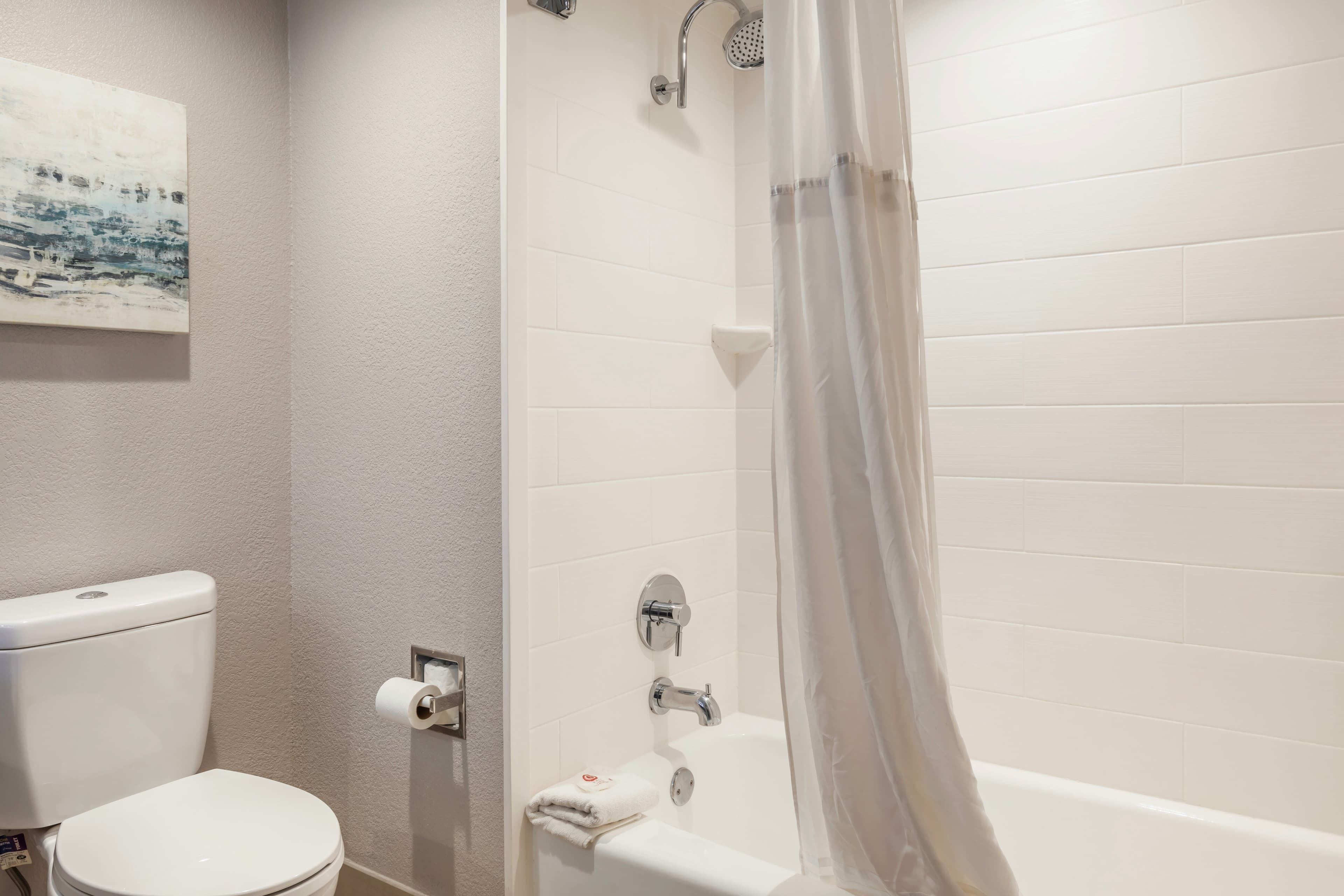 Comfort Inn Dallas North Love Field Airport — 13