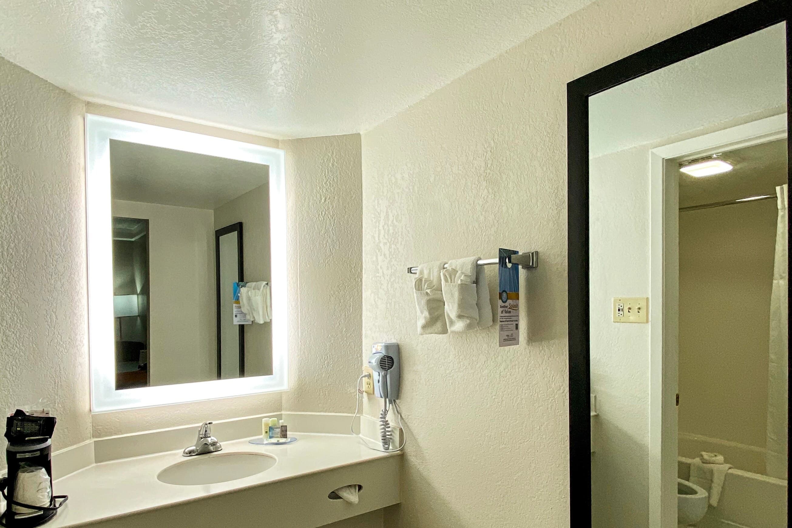 Quality Inn Harlingen - Image 4