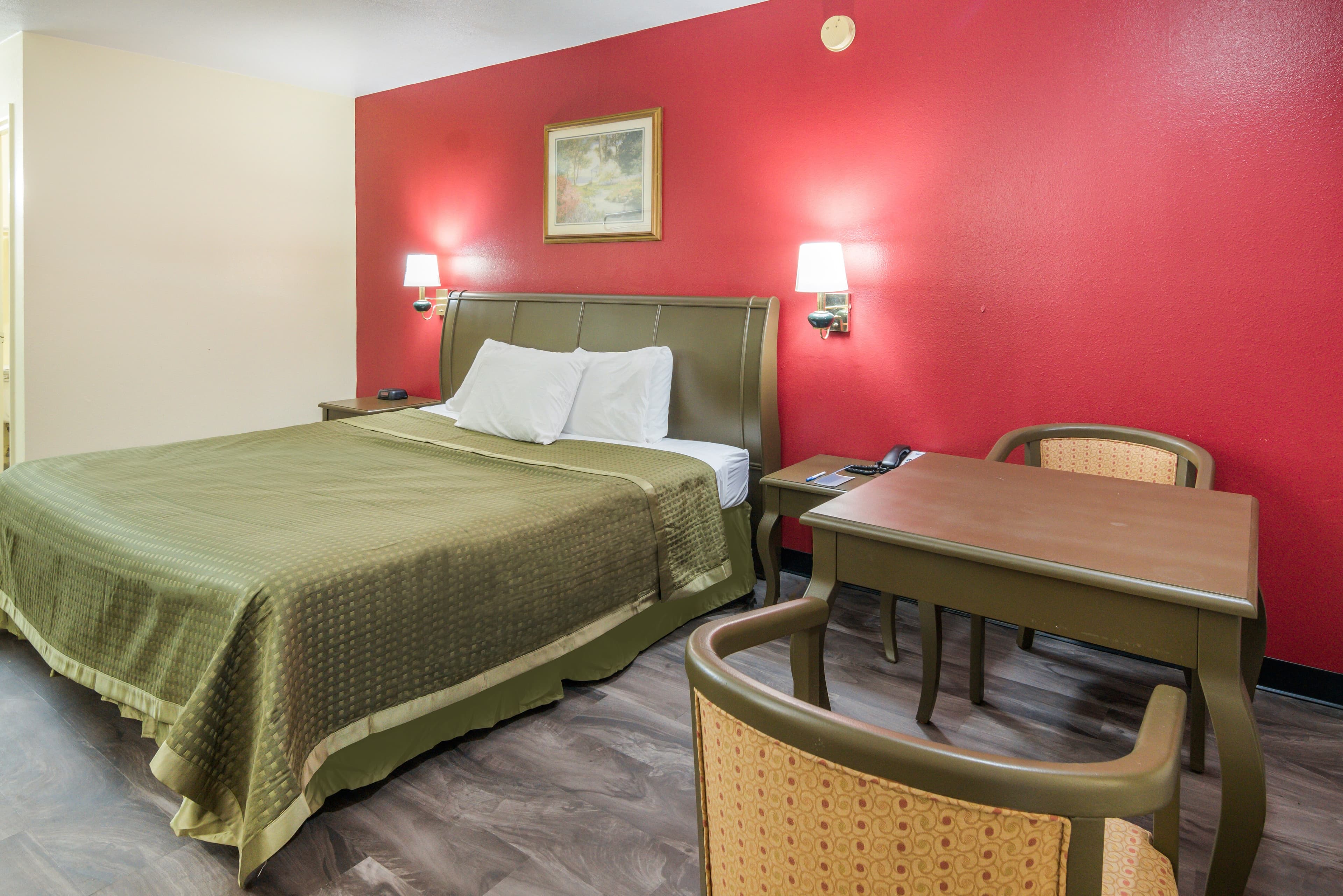 Rodeway Inn Ranger I-20 - Image 3