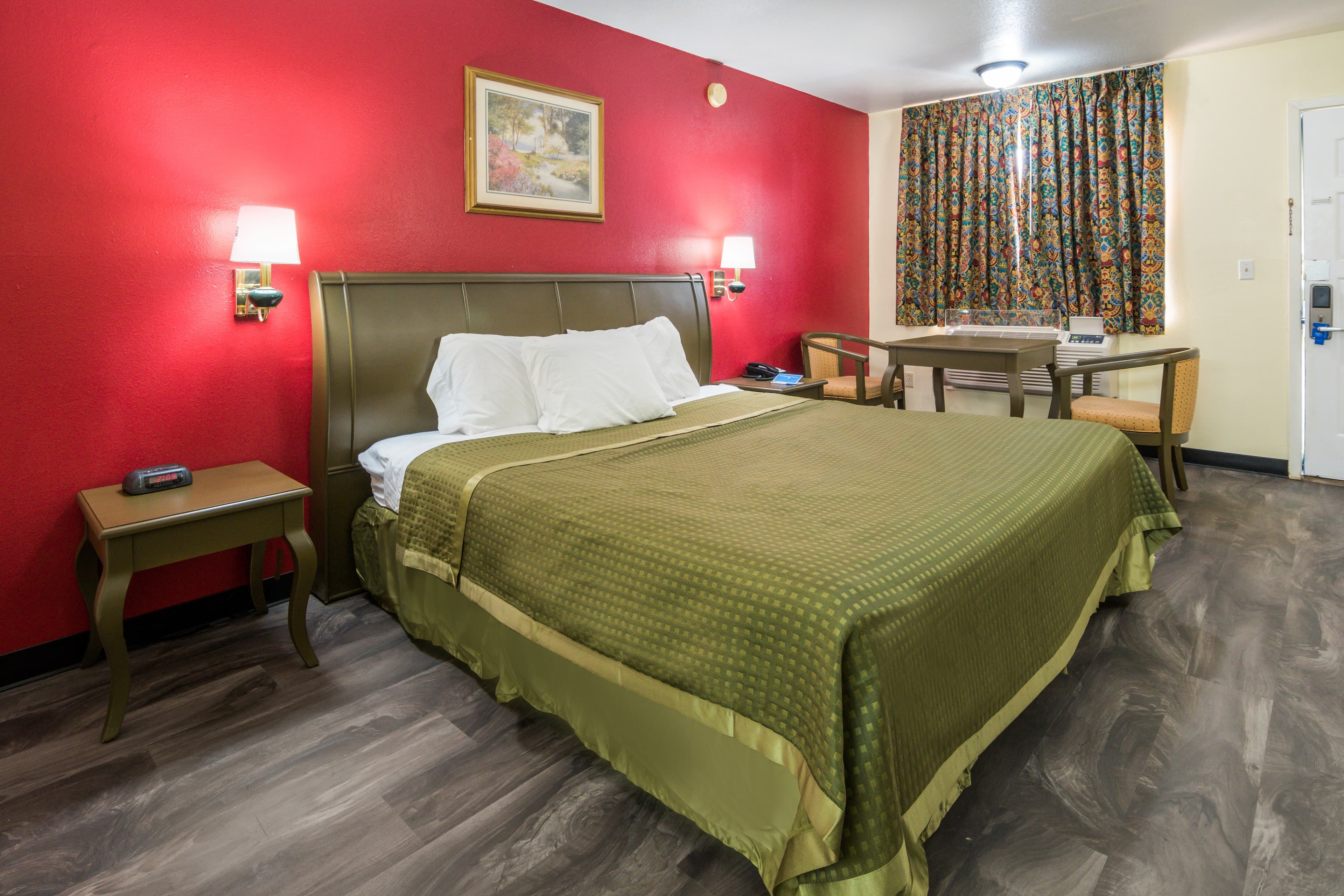 Rodeway Inn Ranger I-20 - Image 1