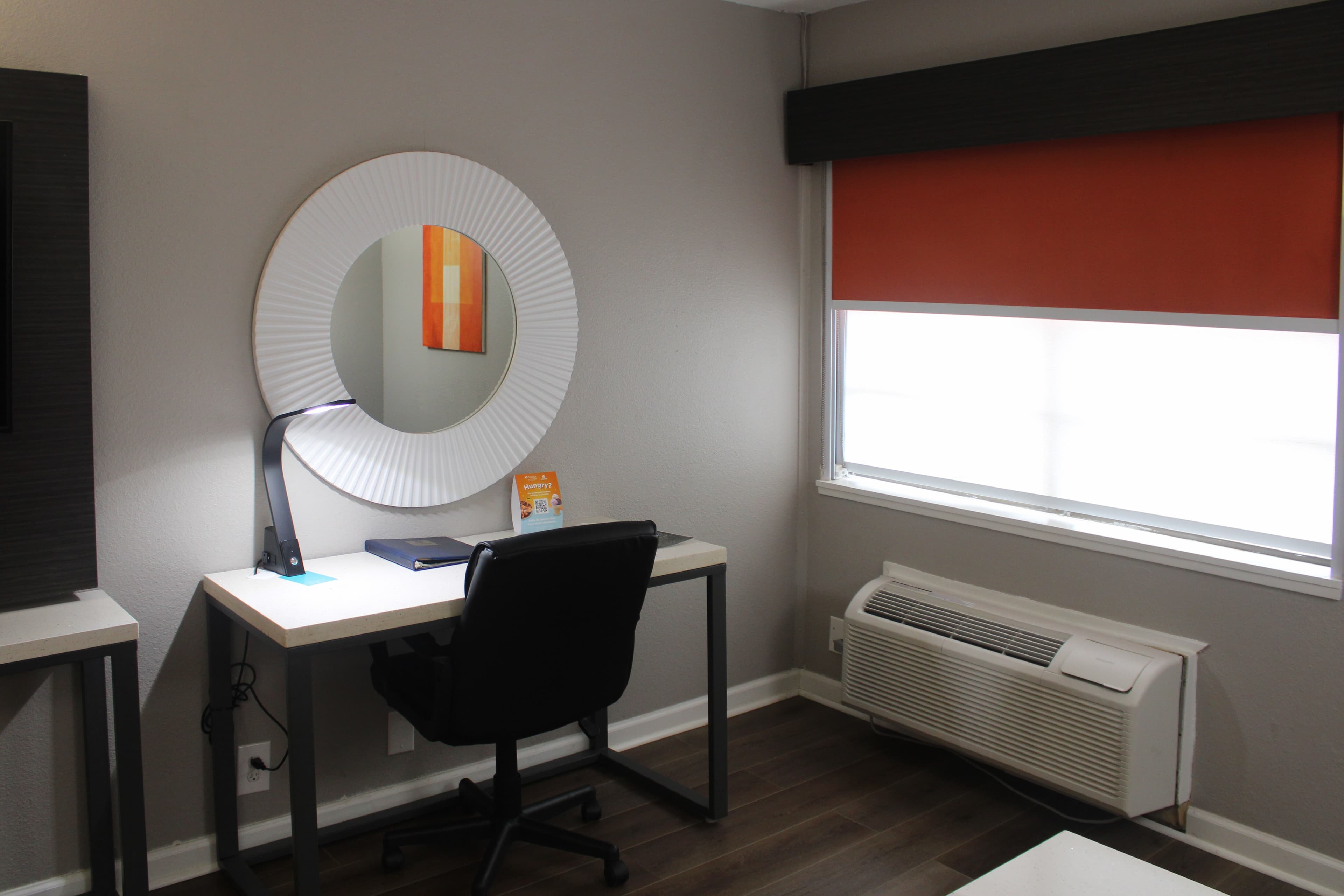Clarion Pointe Marshall — 6