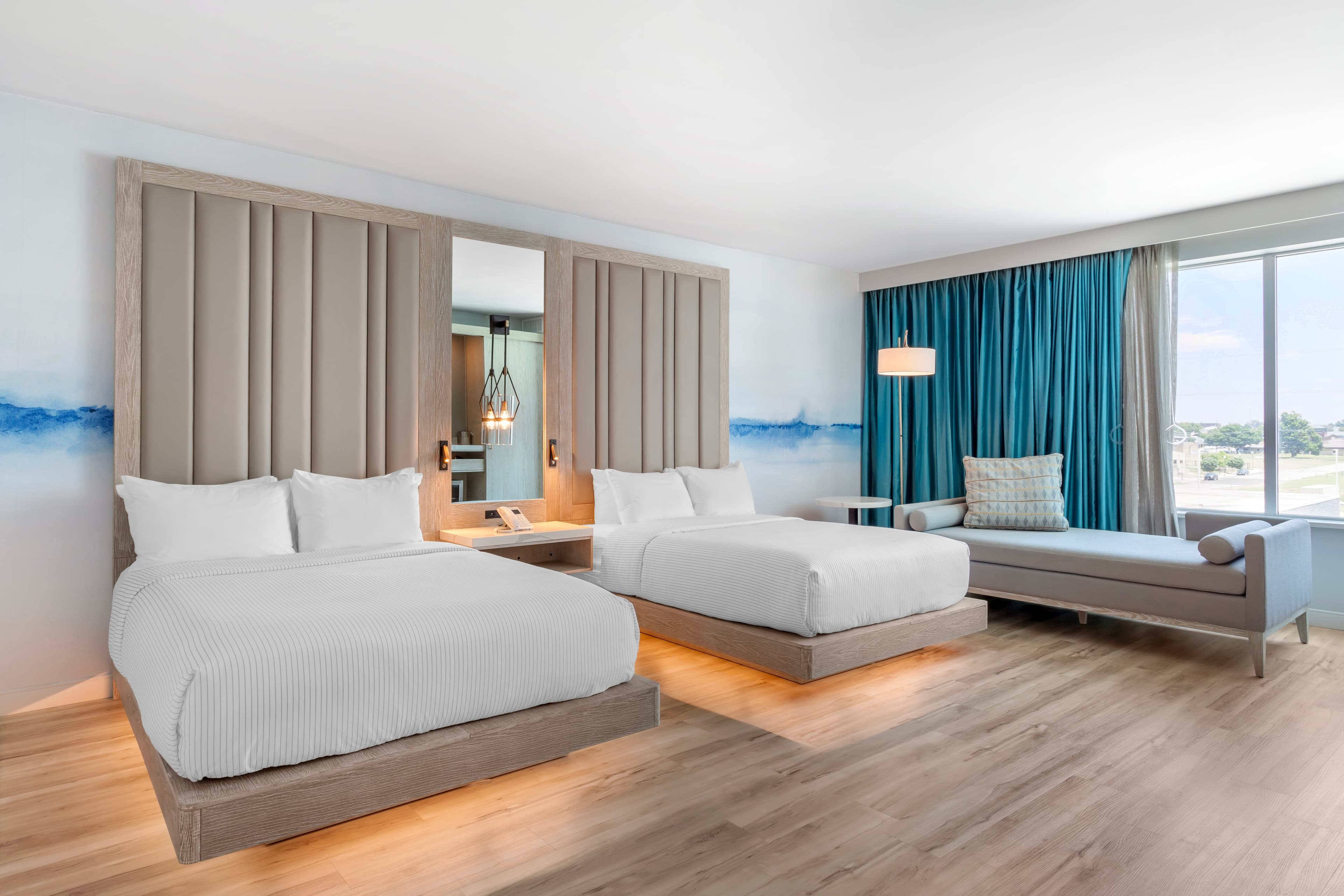 Cambria Hotel Waco University Riverfront — 6