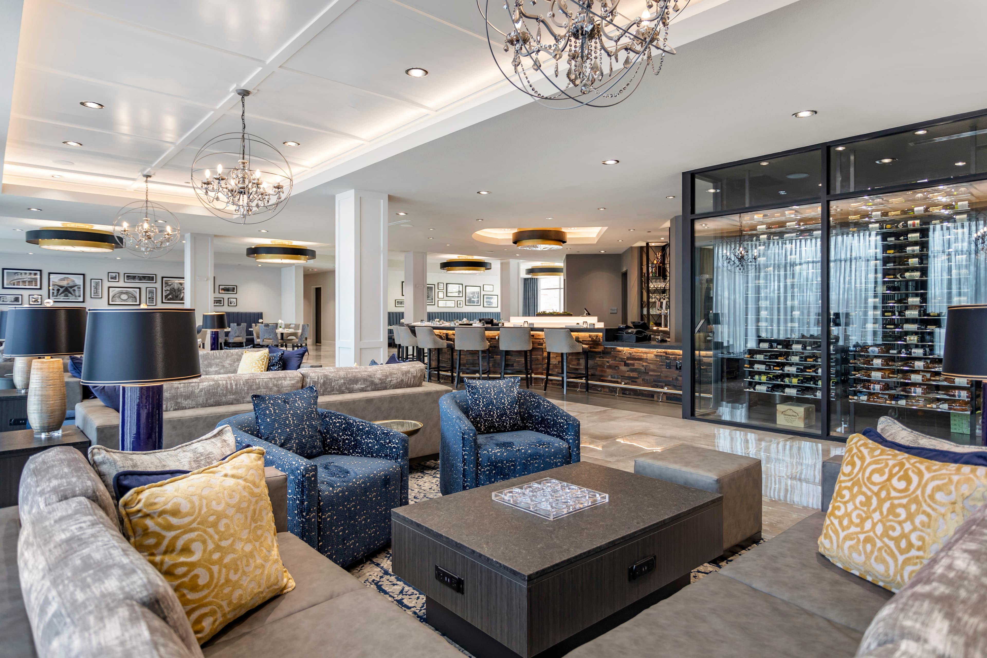 Cambria Hotel Austin Uptown near the Domain - Image 1