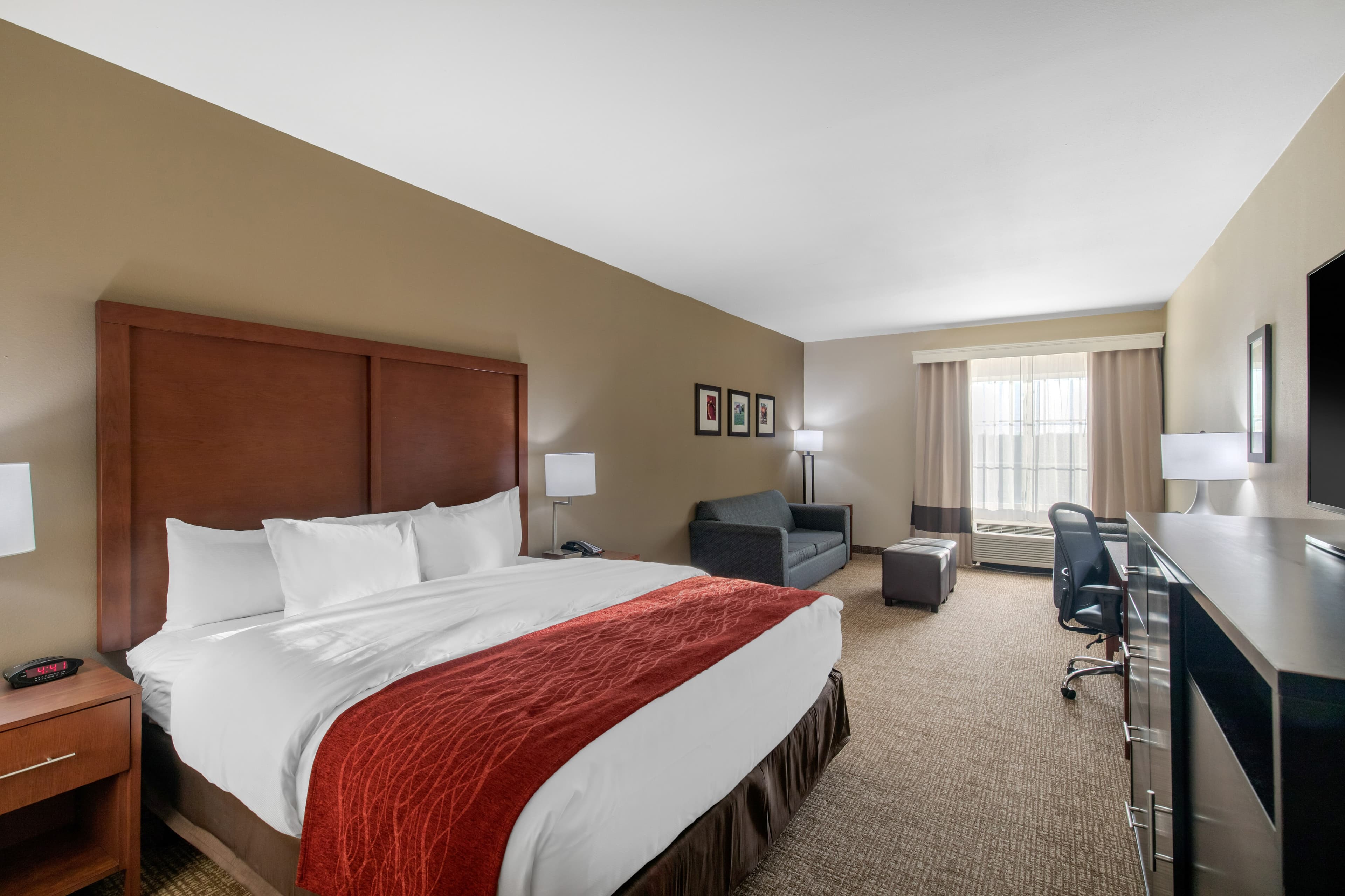 Comfort Inn & Suites Cedar Hill Duncanville — 27