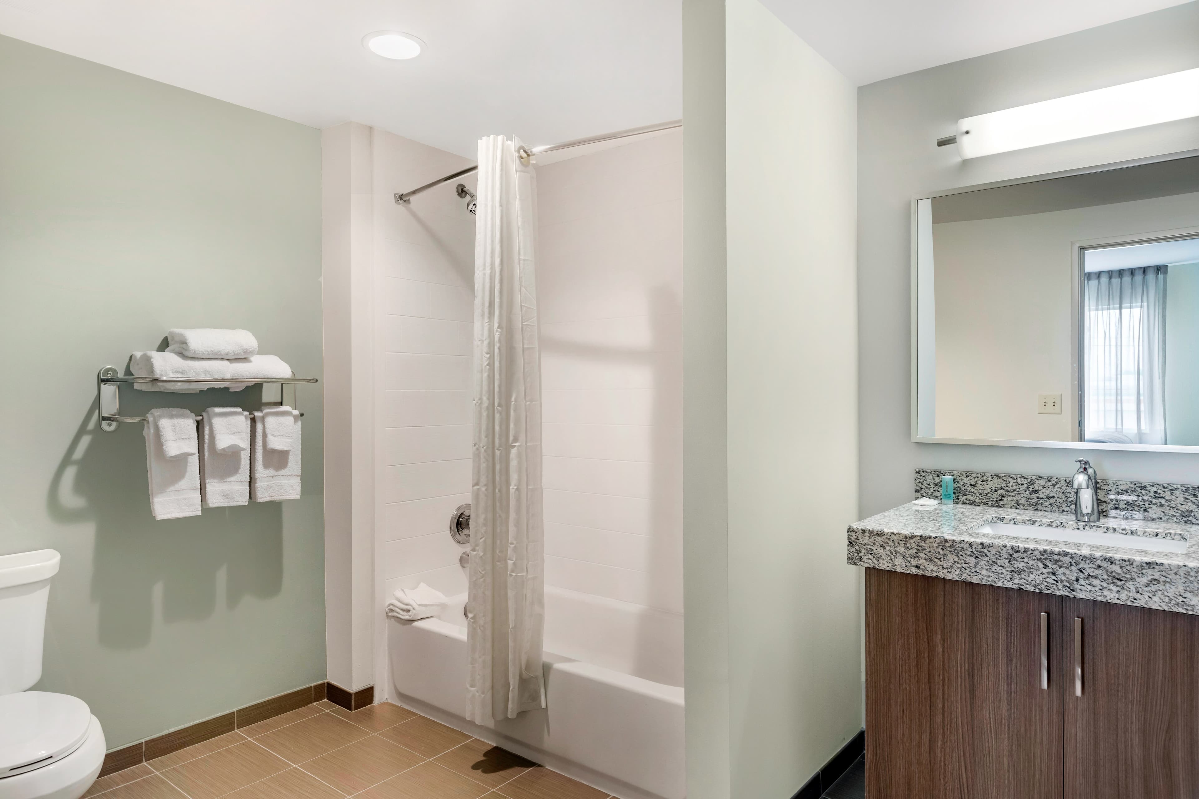 MainStay Suites Lancaster Dallas South — 12