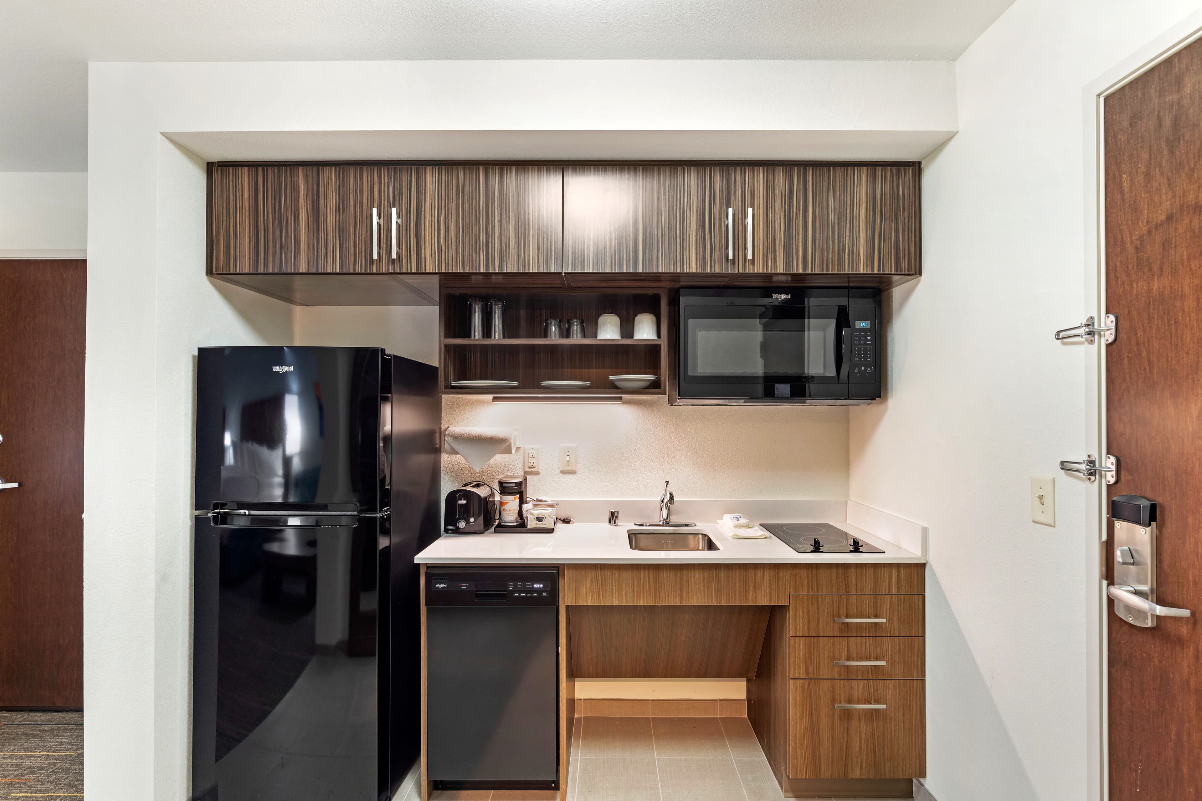 MainStay Suites Lancaster Dallas South — 16