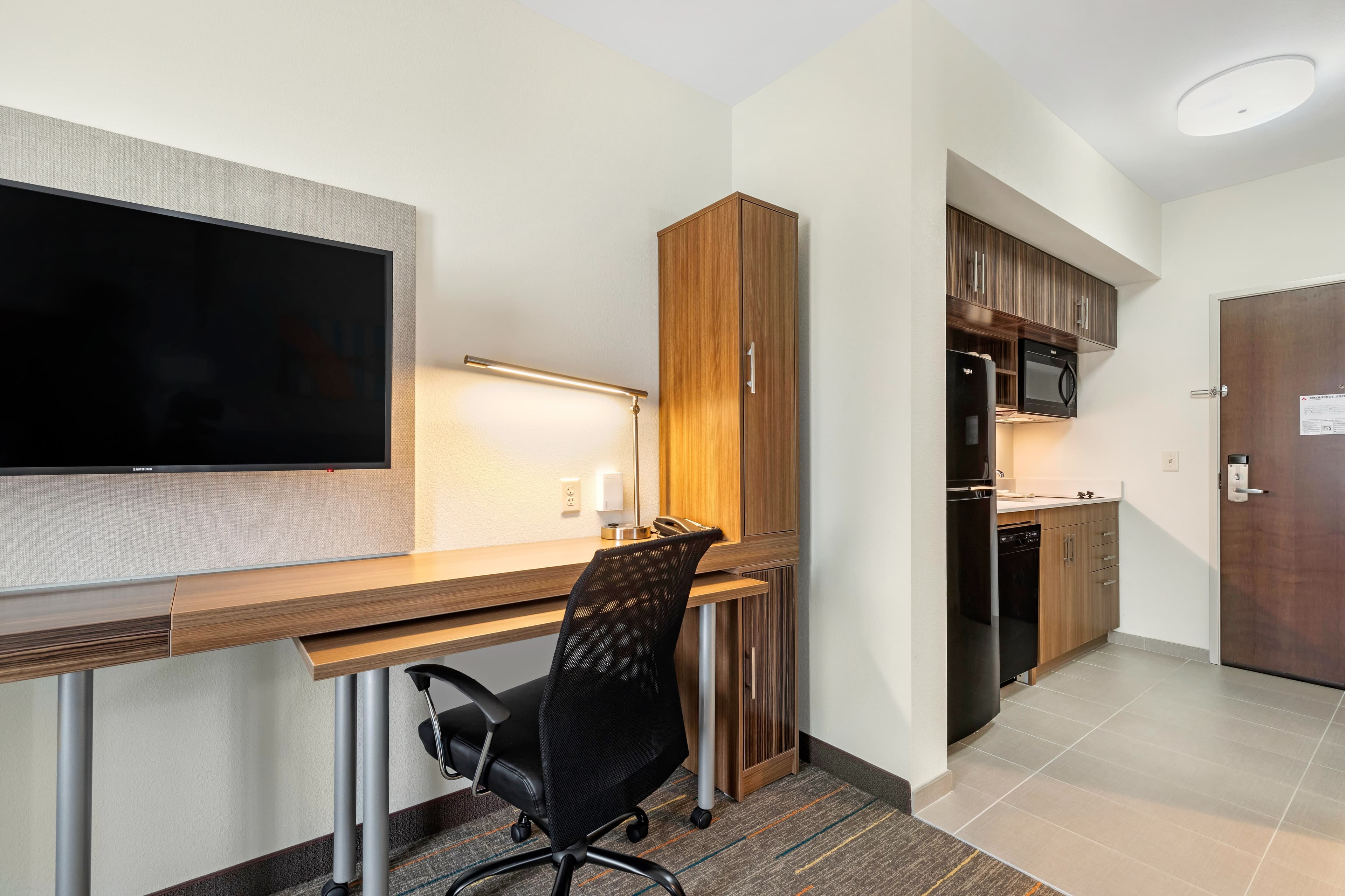 MainStay Suites Lancaster Dallas South — 31
