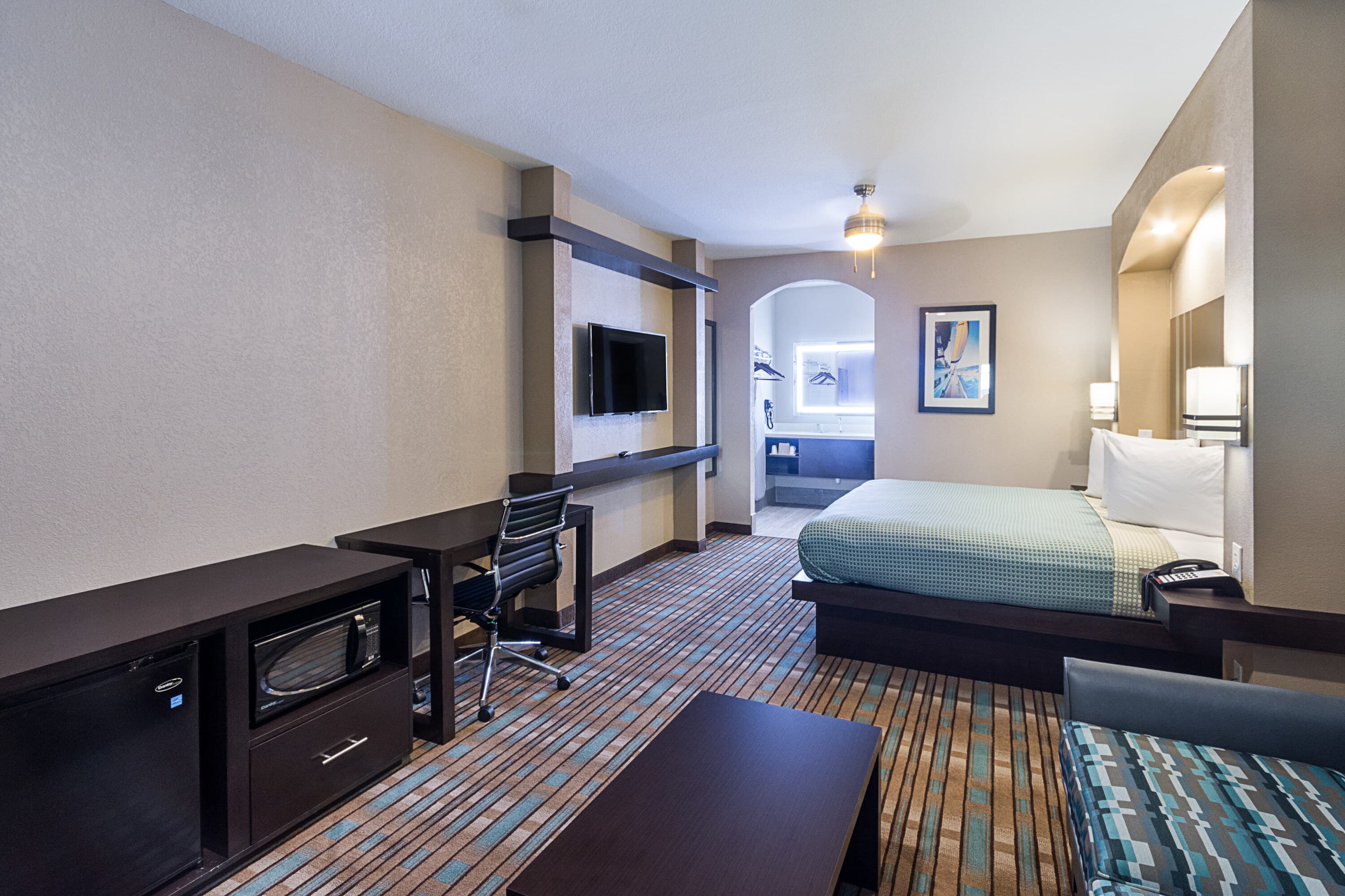 Econo Lodge Inn & Suites Houston NW-Cy-Fair — 13