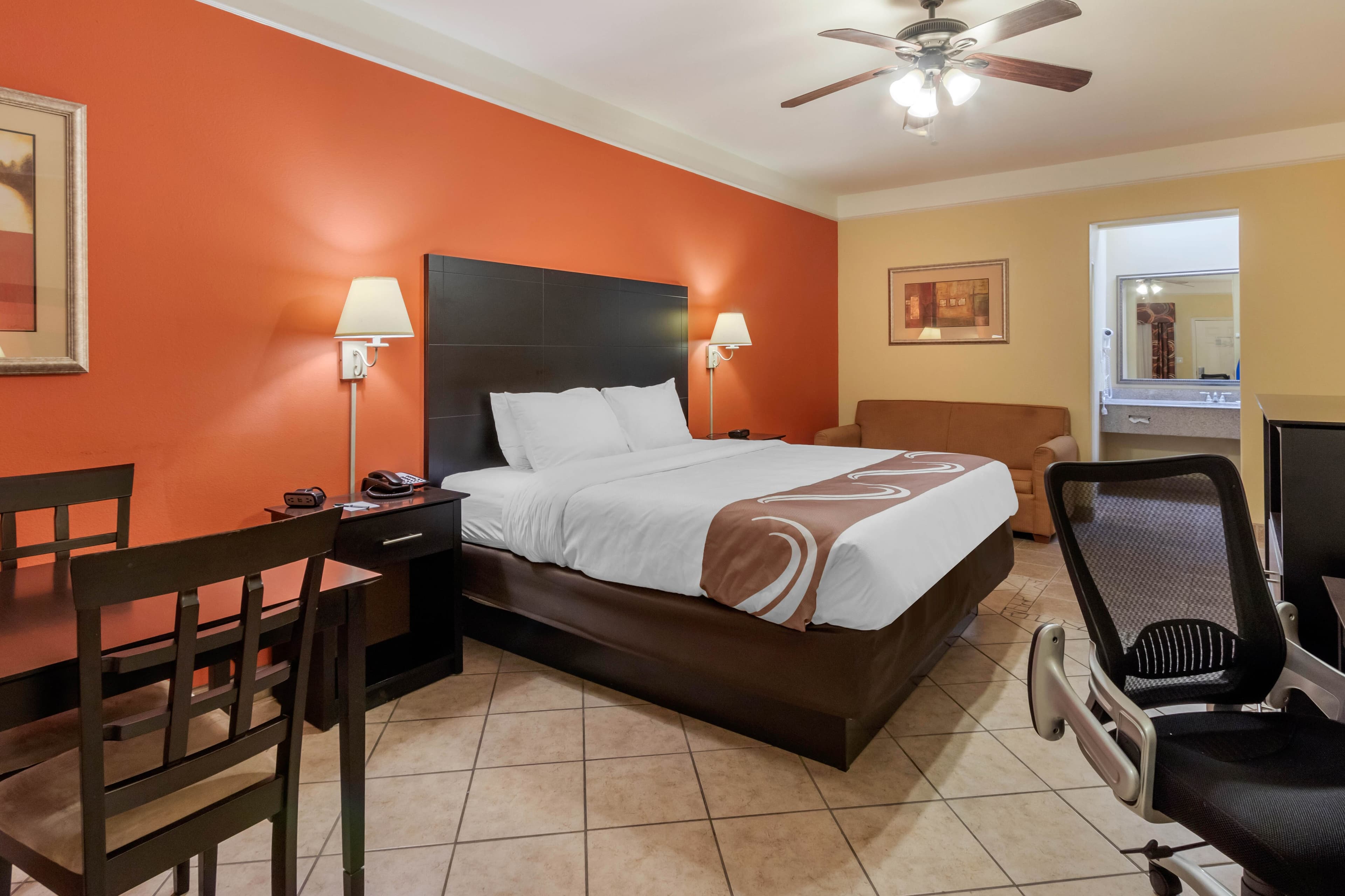 Quality Inn & Suites at The Outlets Mercedes/Weslaco — 13