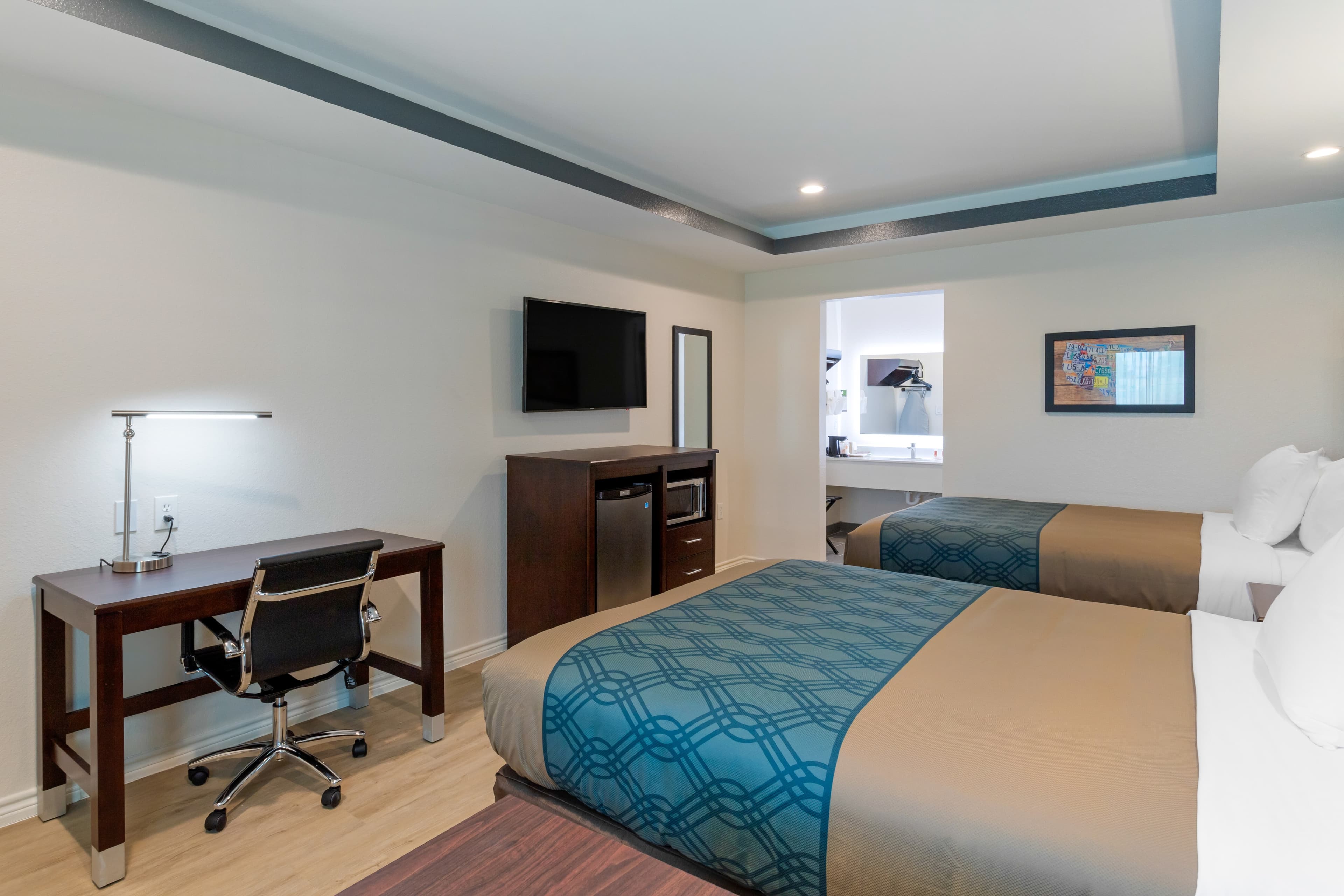 Econo Lodge Houston Northwest - Cypress — 19