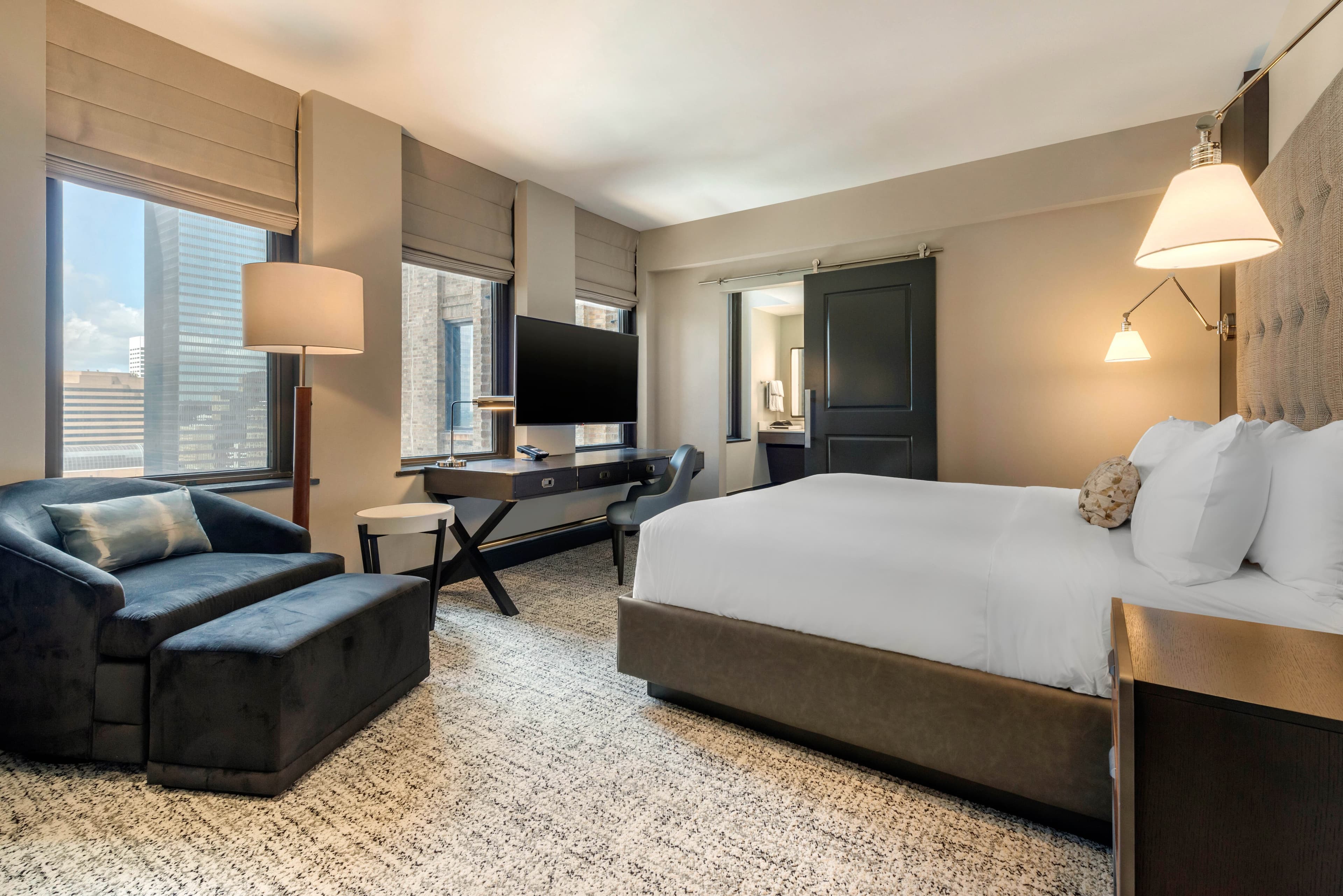 Cambria Hotel Houston Downtown Convention Center — 12