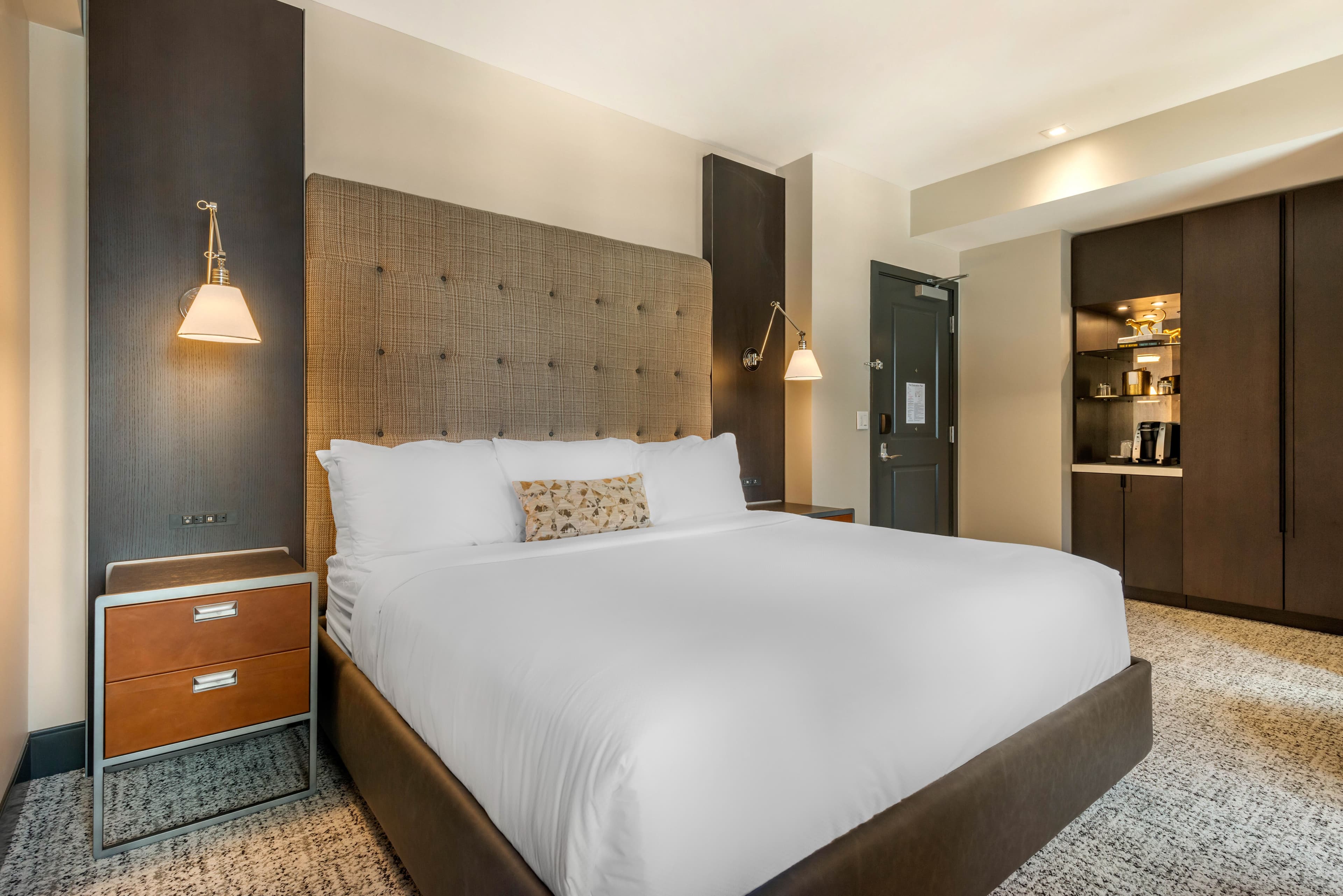Cambria Hotel Houston Downtown Convention Center — 14