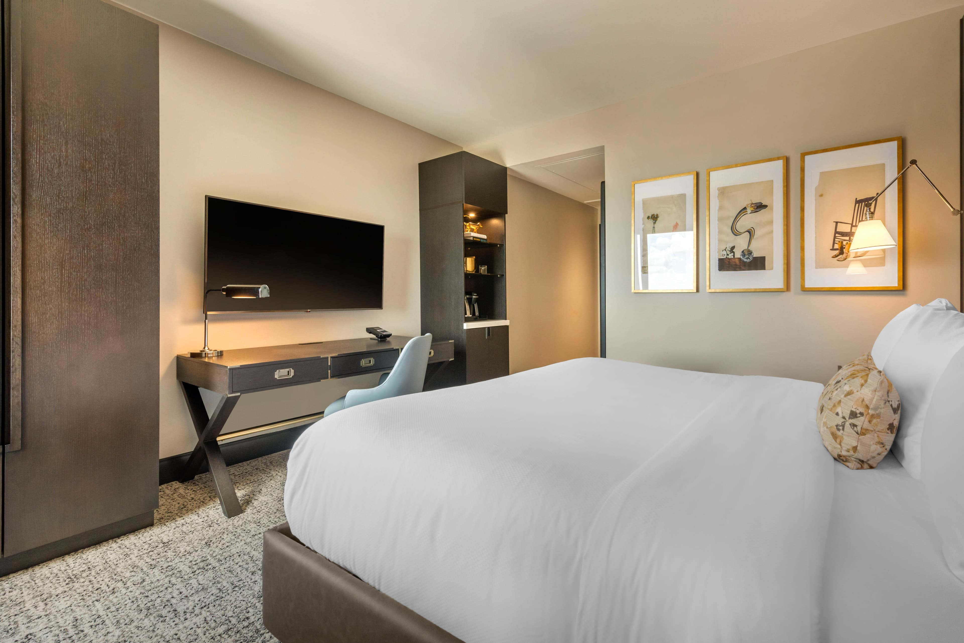 Cambria Hotel Houston Downtown Convention Center — 17