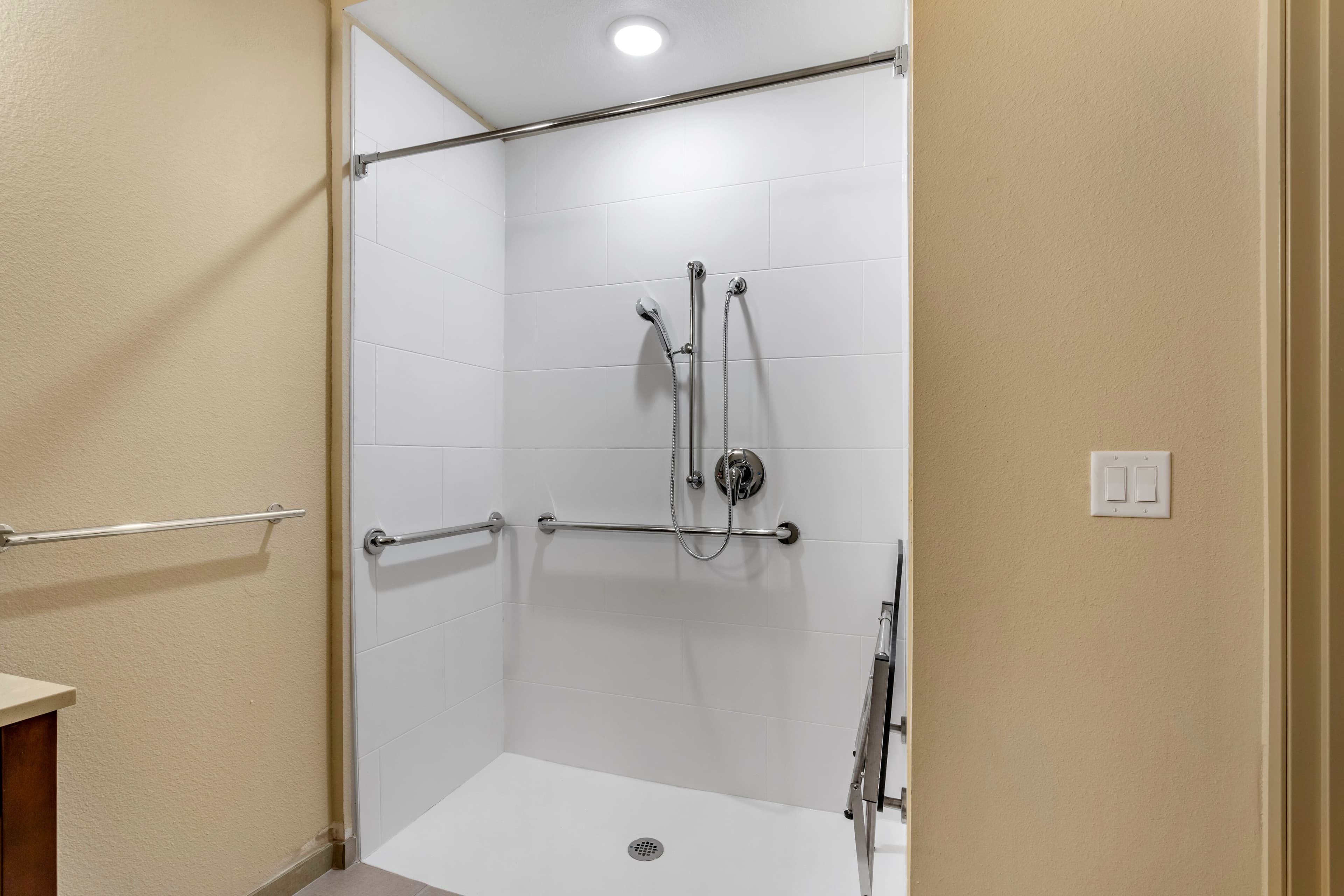 Comfort Inn & Suites Waller — 5