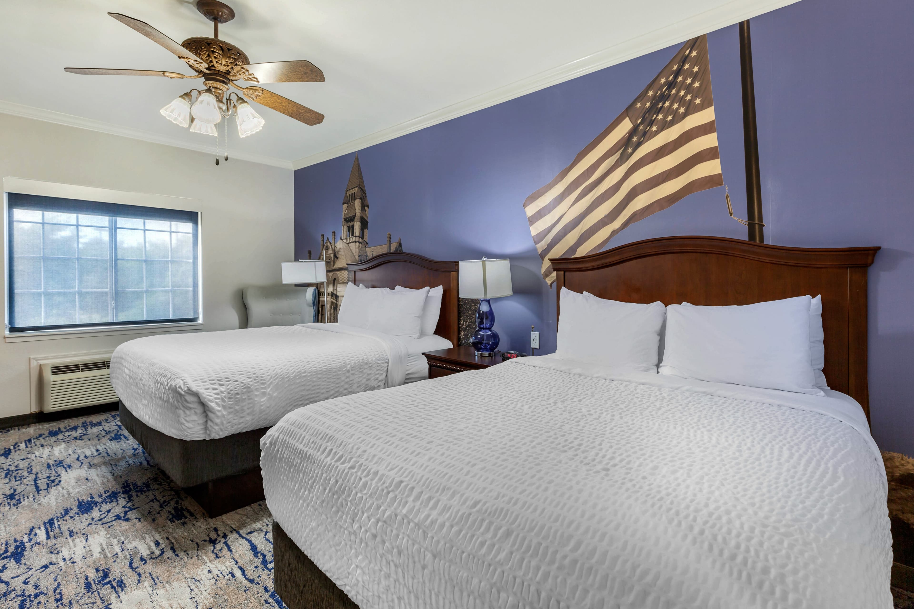 Clarion Pointe Sulphur Springs - Image 3