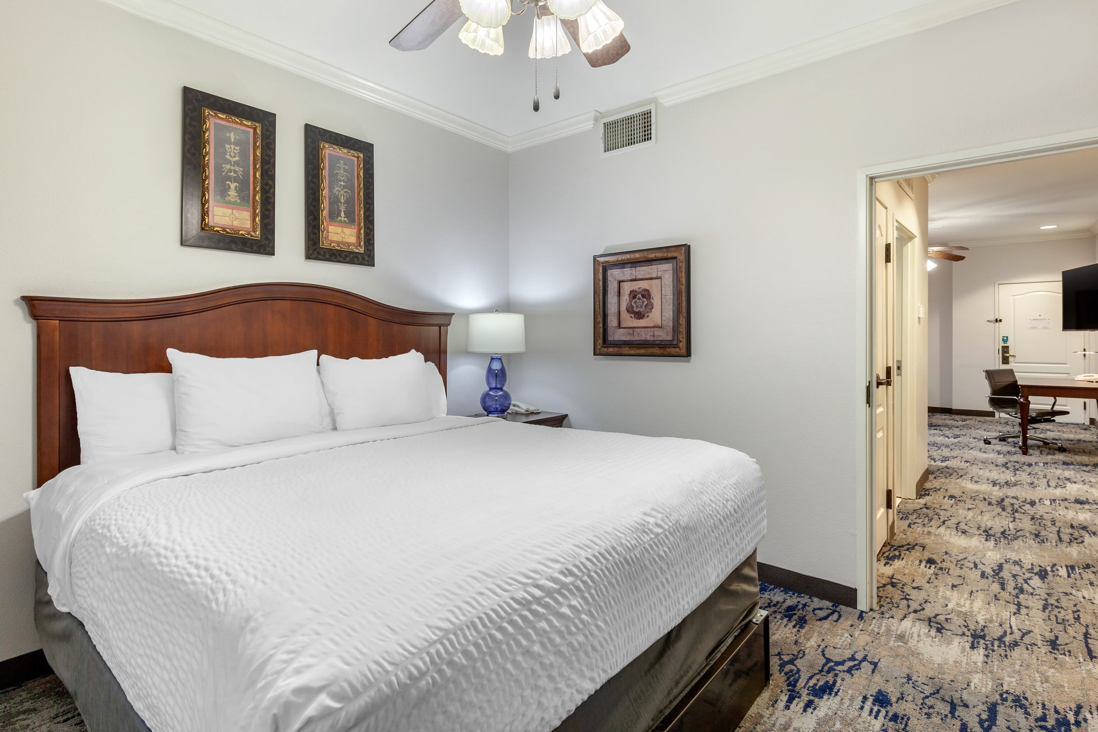 Clarion Pointe Sulphur Springs — 21