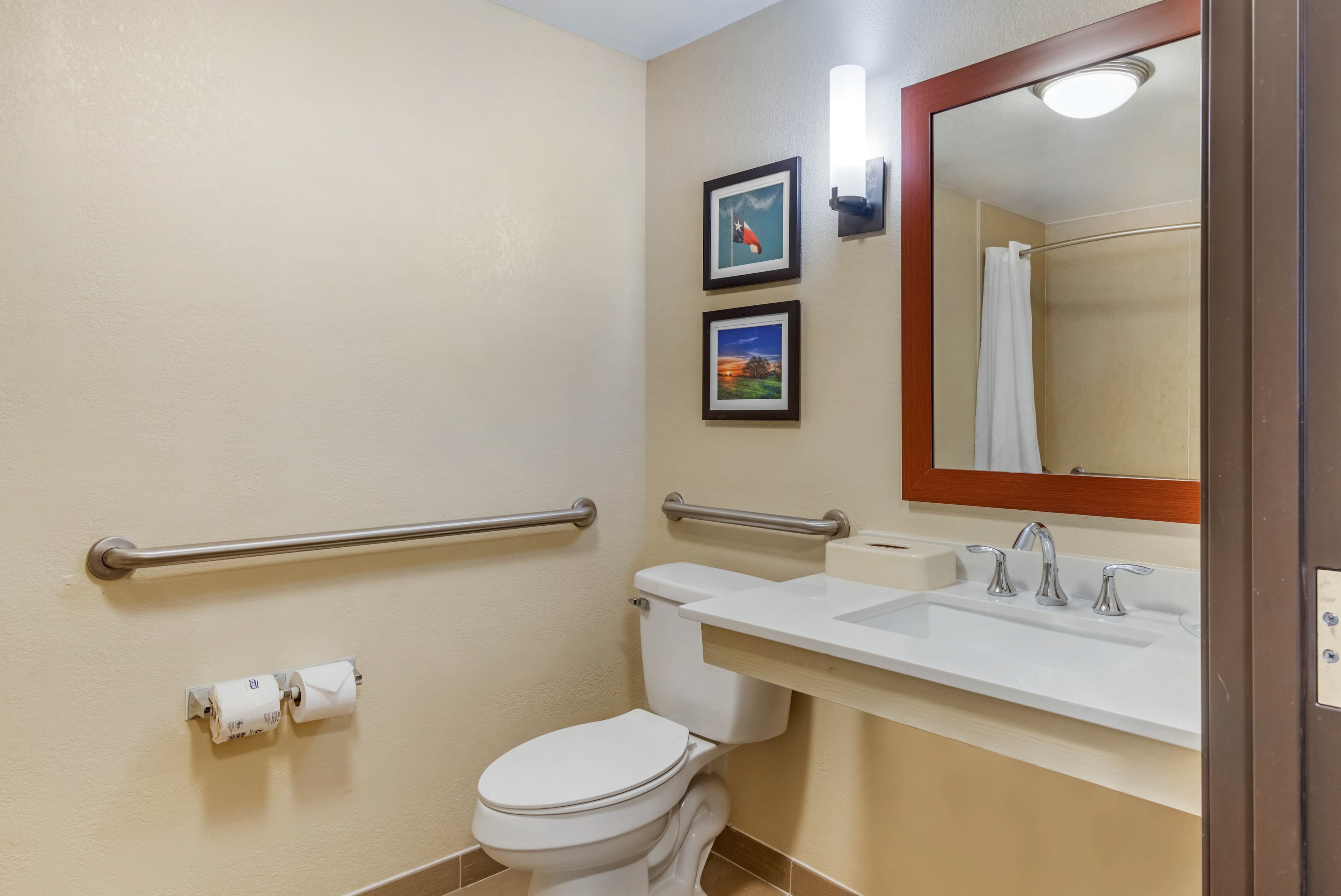 Comfort Inn & Suites Big Spring — 12