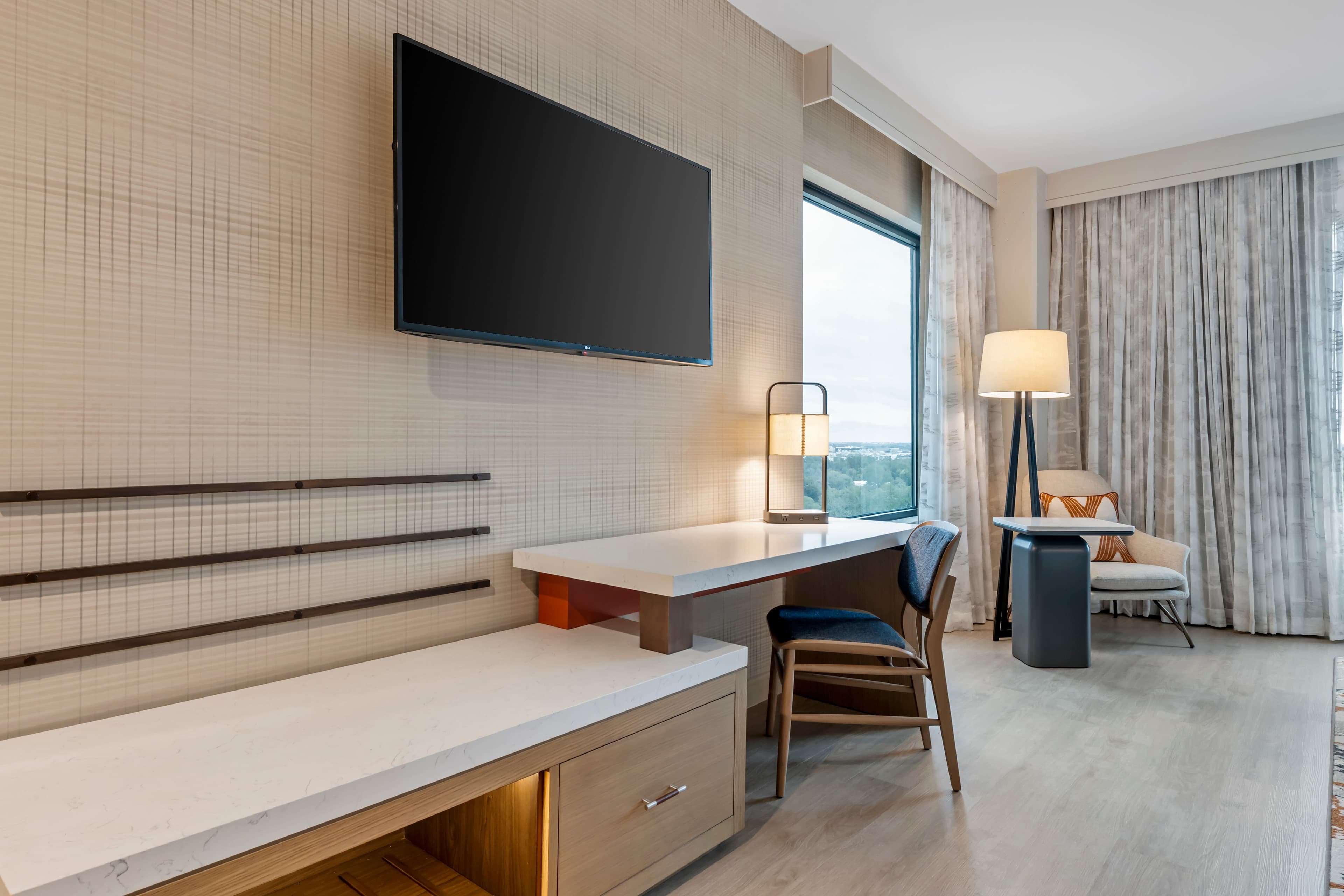 Cambria Hotel Austin Downtown — 15