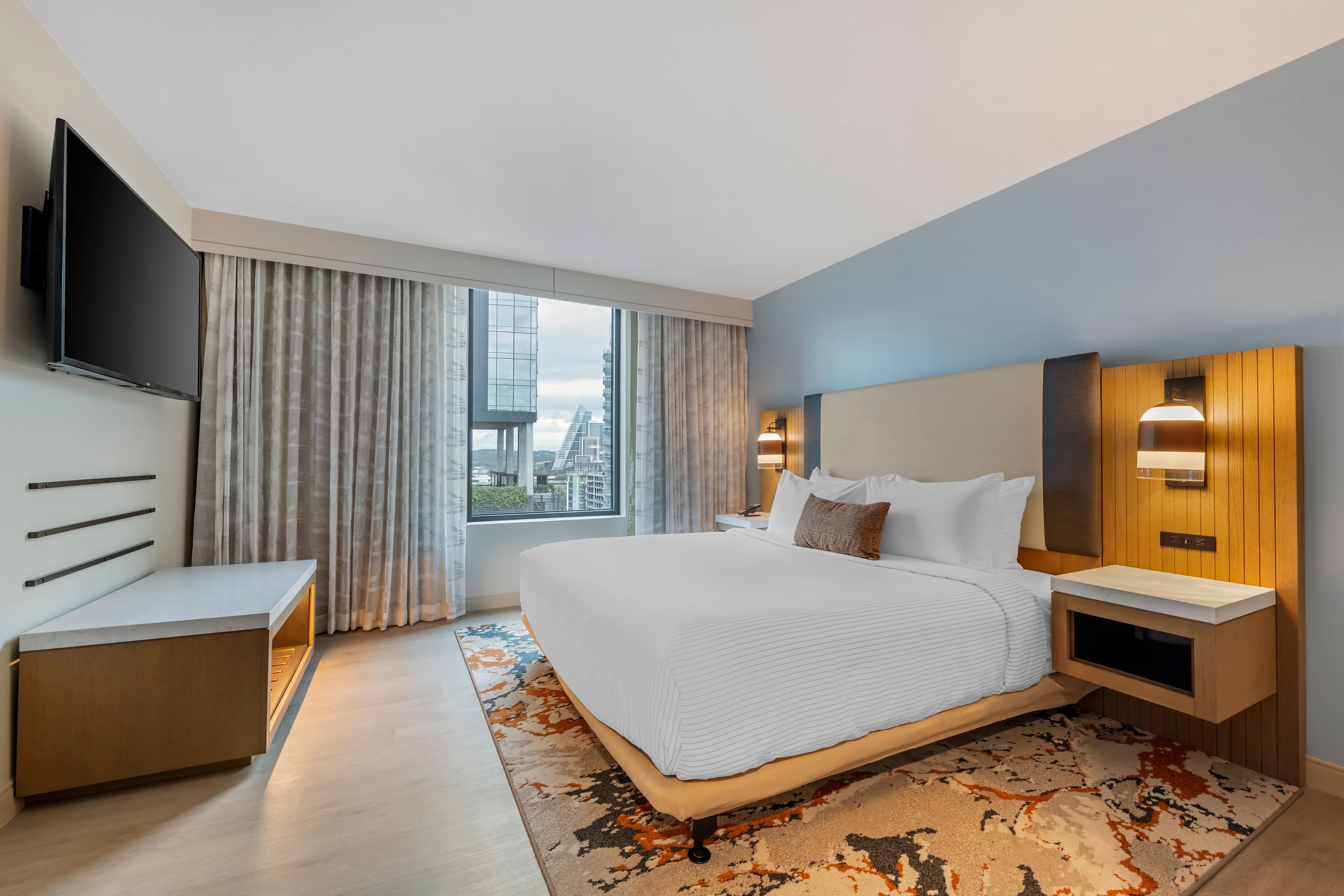 Cambria Hotel Austin Downtown — 32