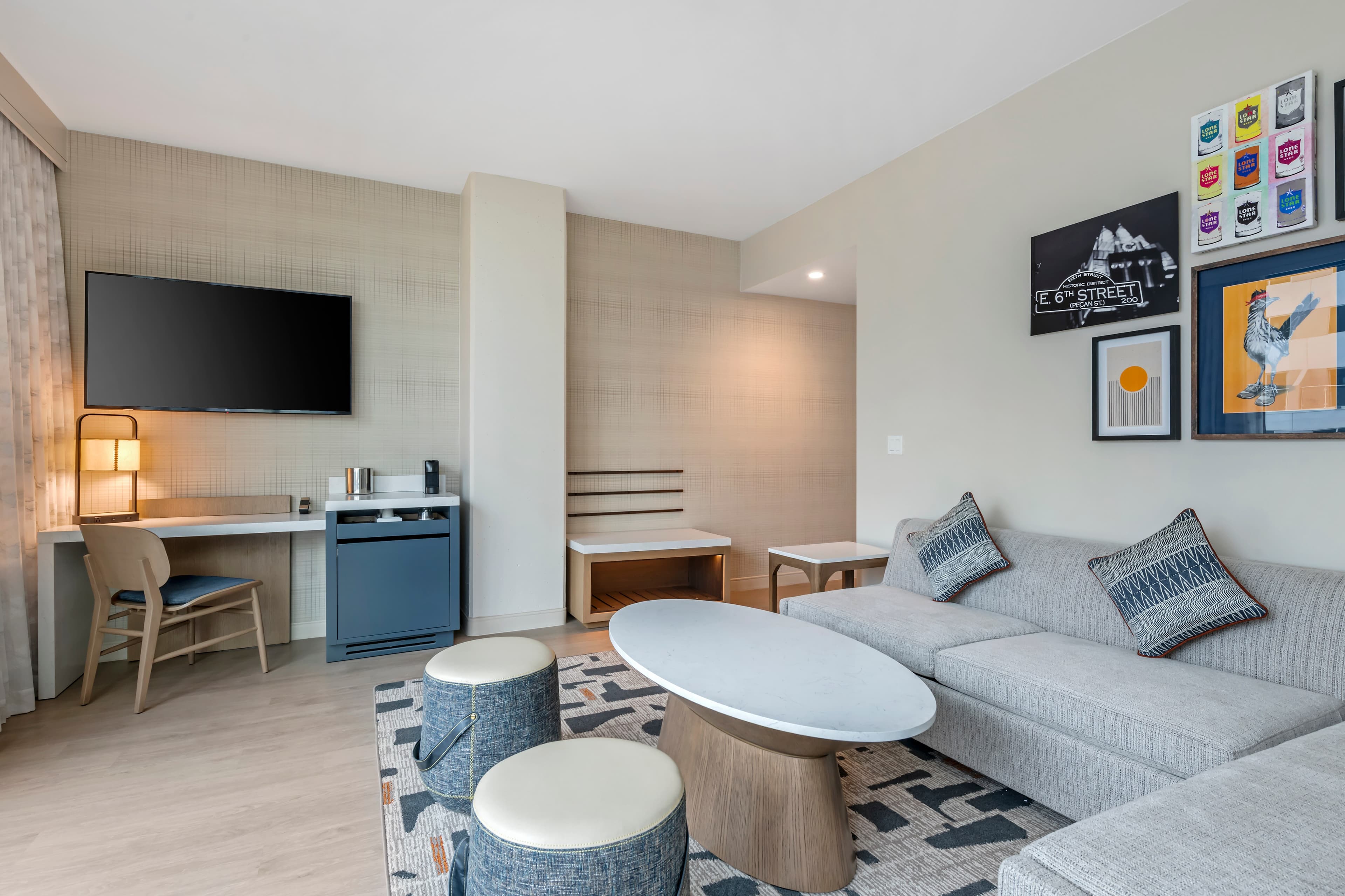Cambria Hotel Austin Downtown — 28