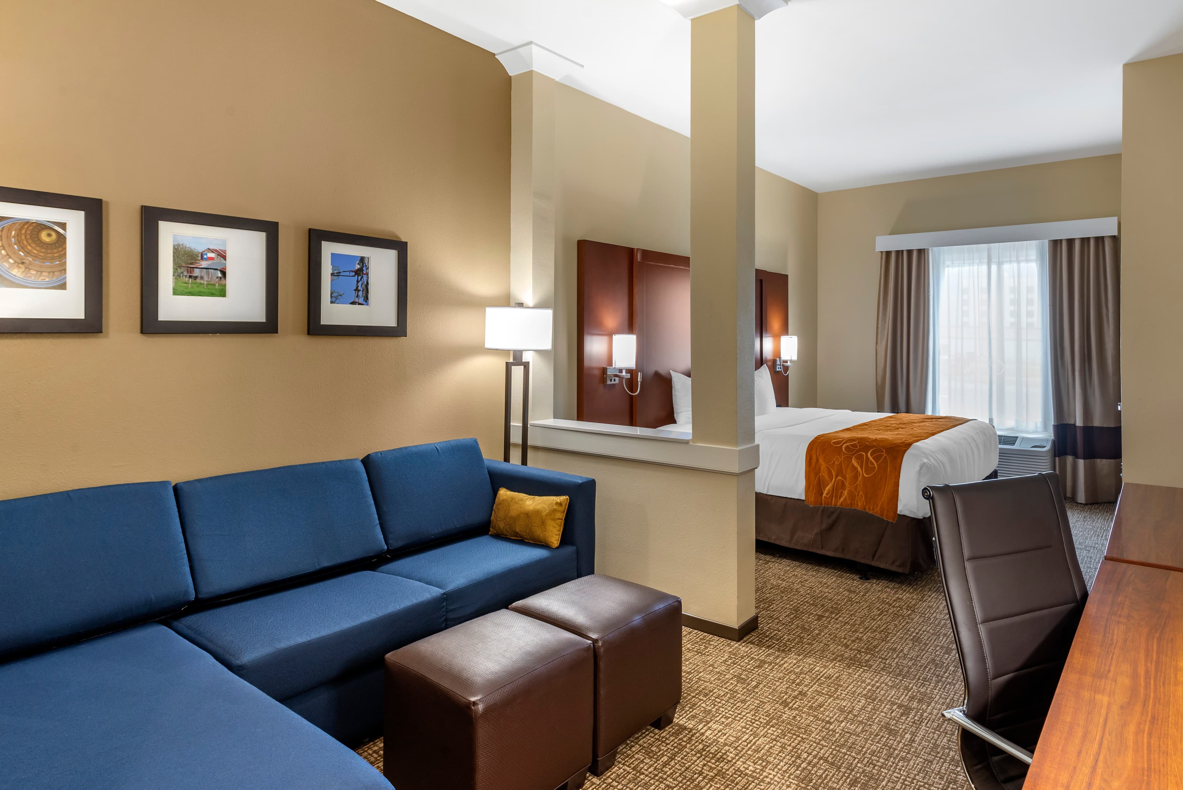 Comfort Suites Midland West - Image 2