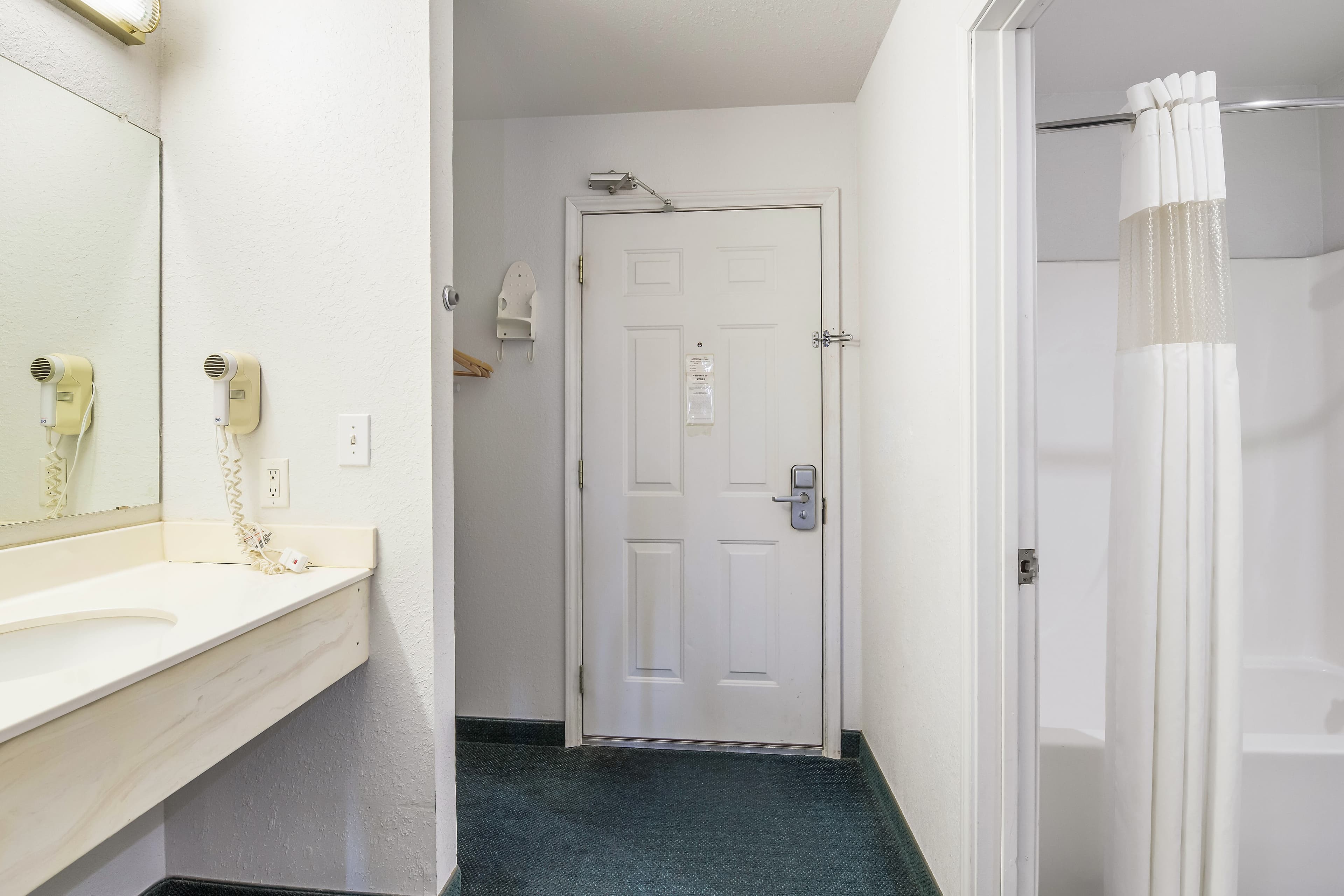 Rodeway Inn Decatur - Image 5