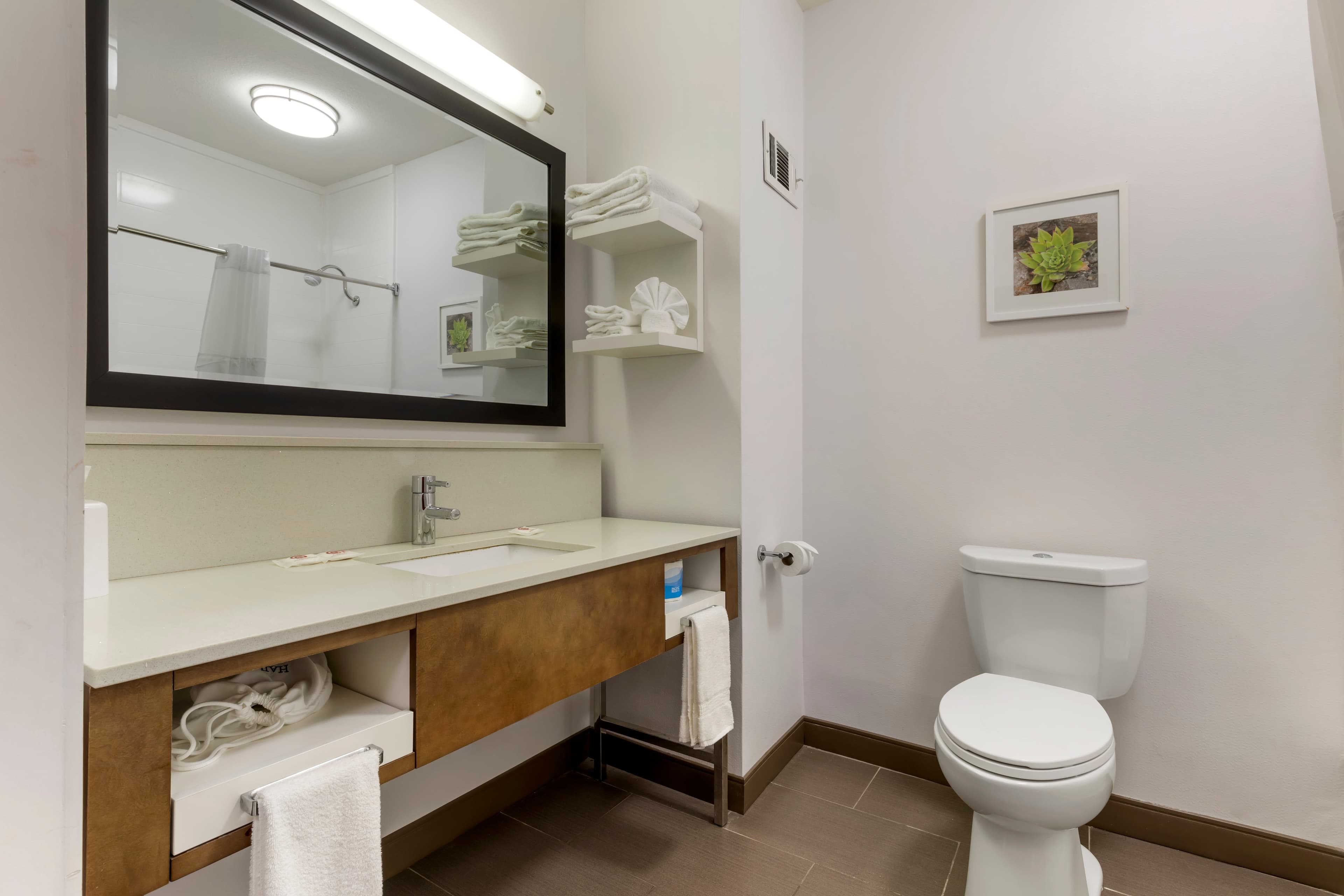 Comfort Inn - Weatherford - Image 5