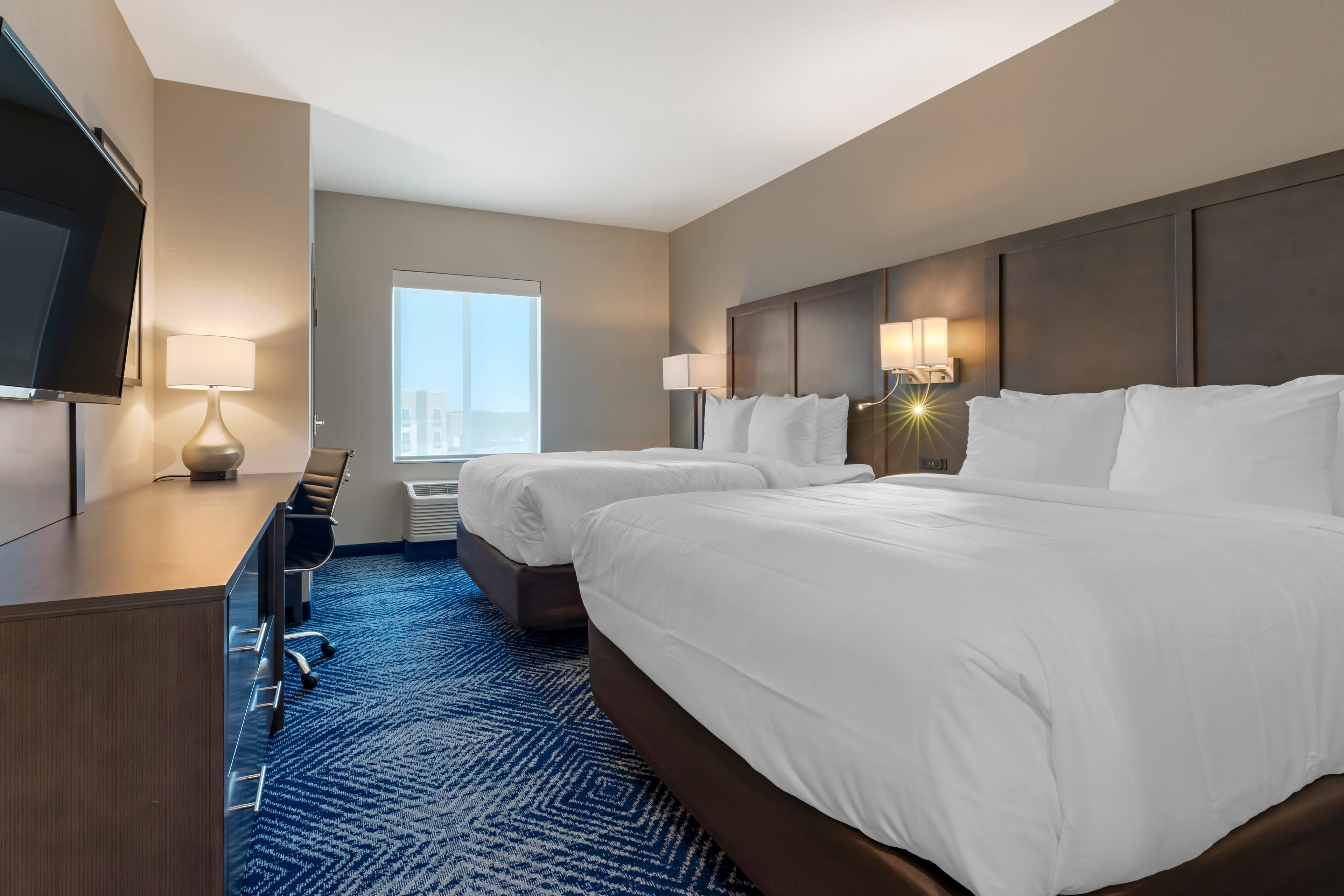 Comfort Inn & Suites Balch Springs - SE Dallas — 7
