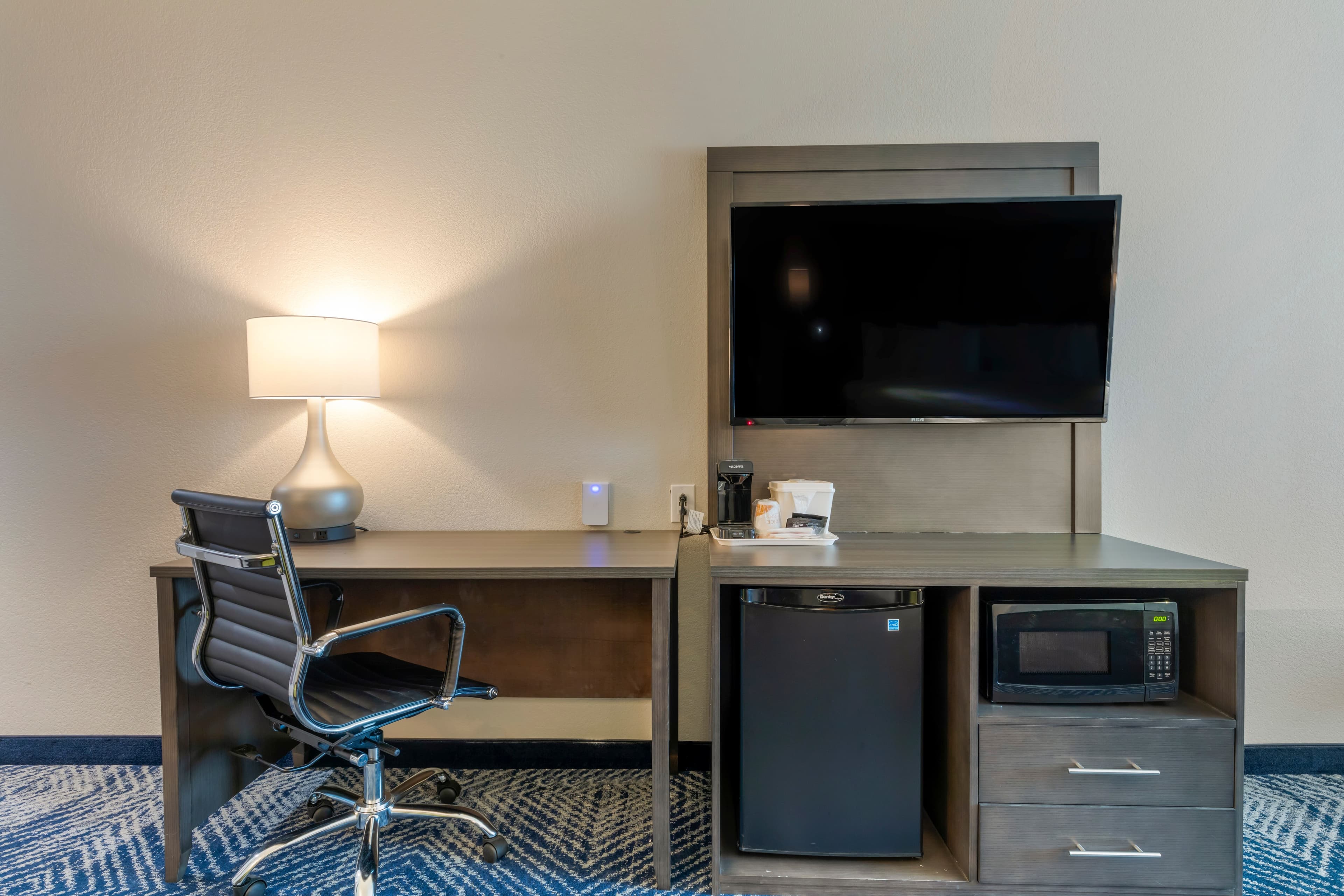 Comfort Inn & Suites Balch Springs - SE Dallas — 12
