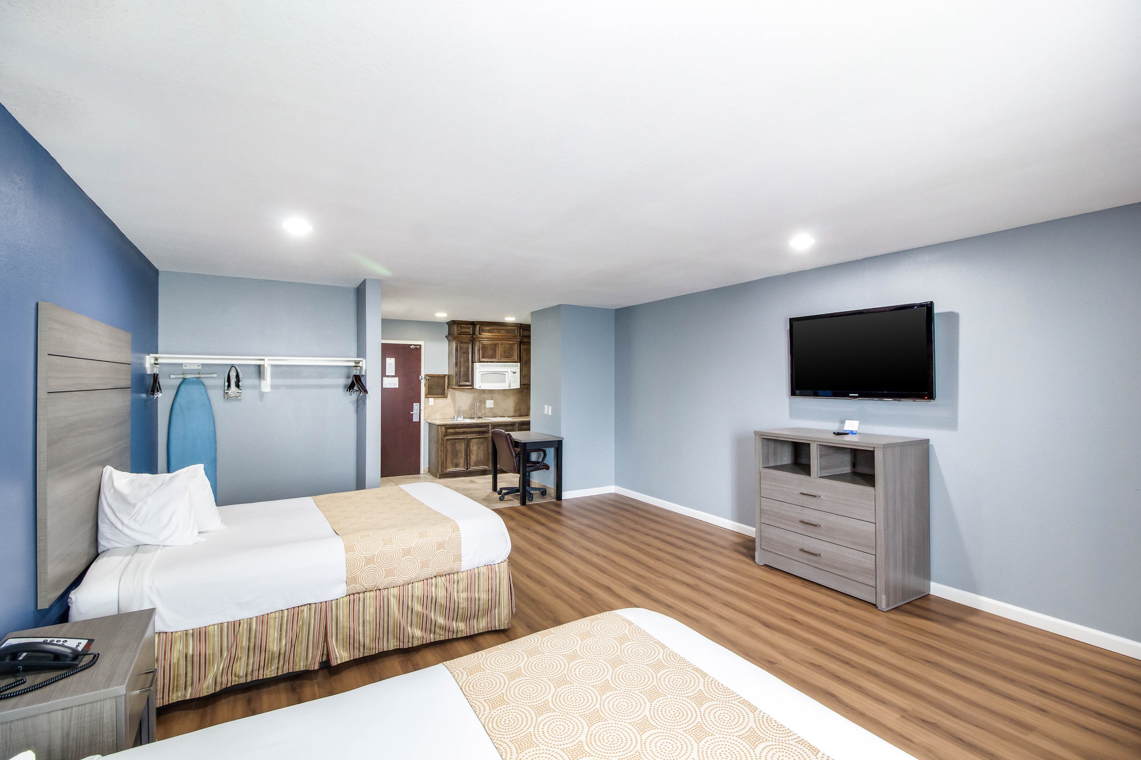 Rodeway Inn & Suites Port Arthur - Groves — 15