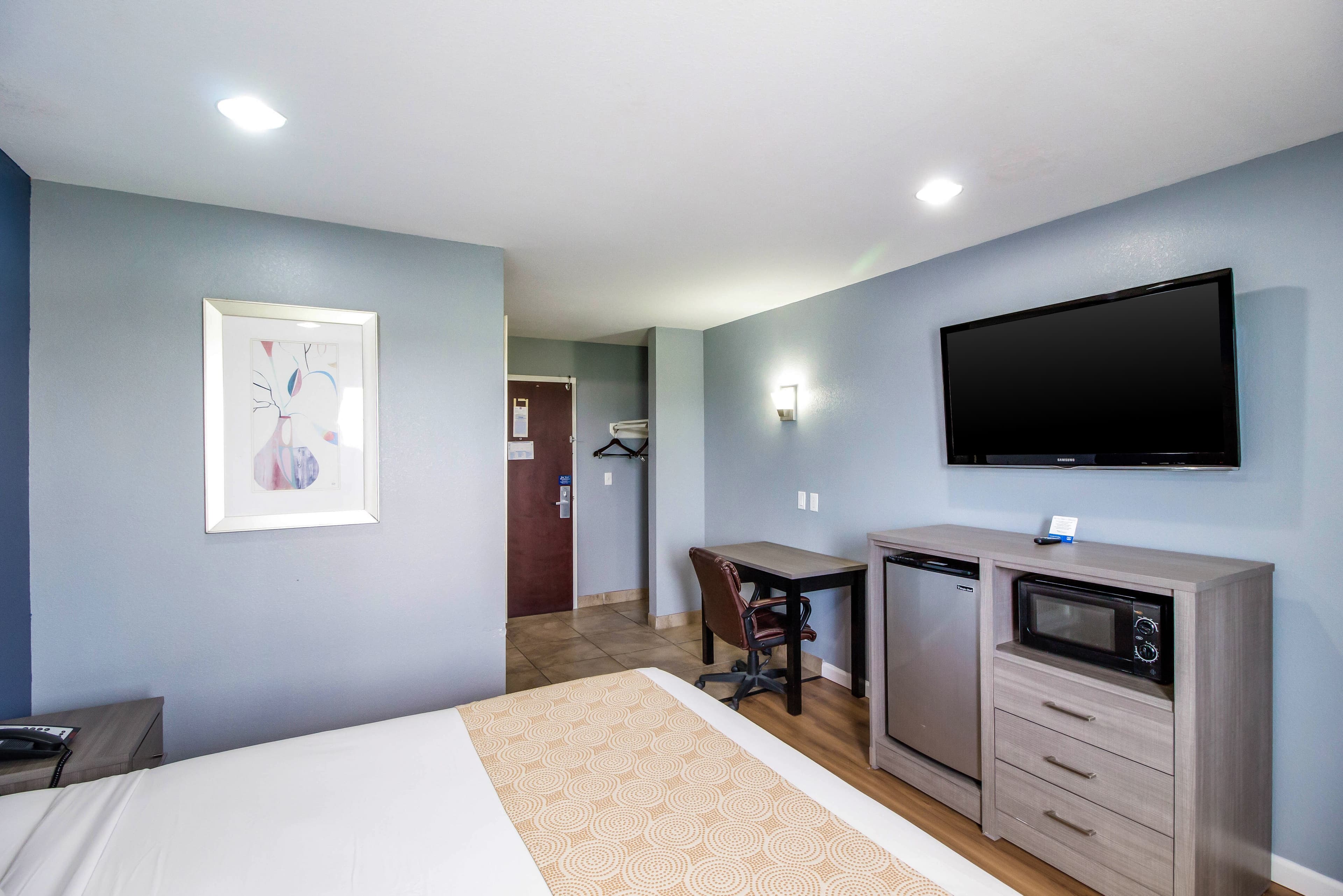Rodeway Inn & Suites Port Arthur - Groves — 18