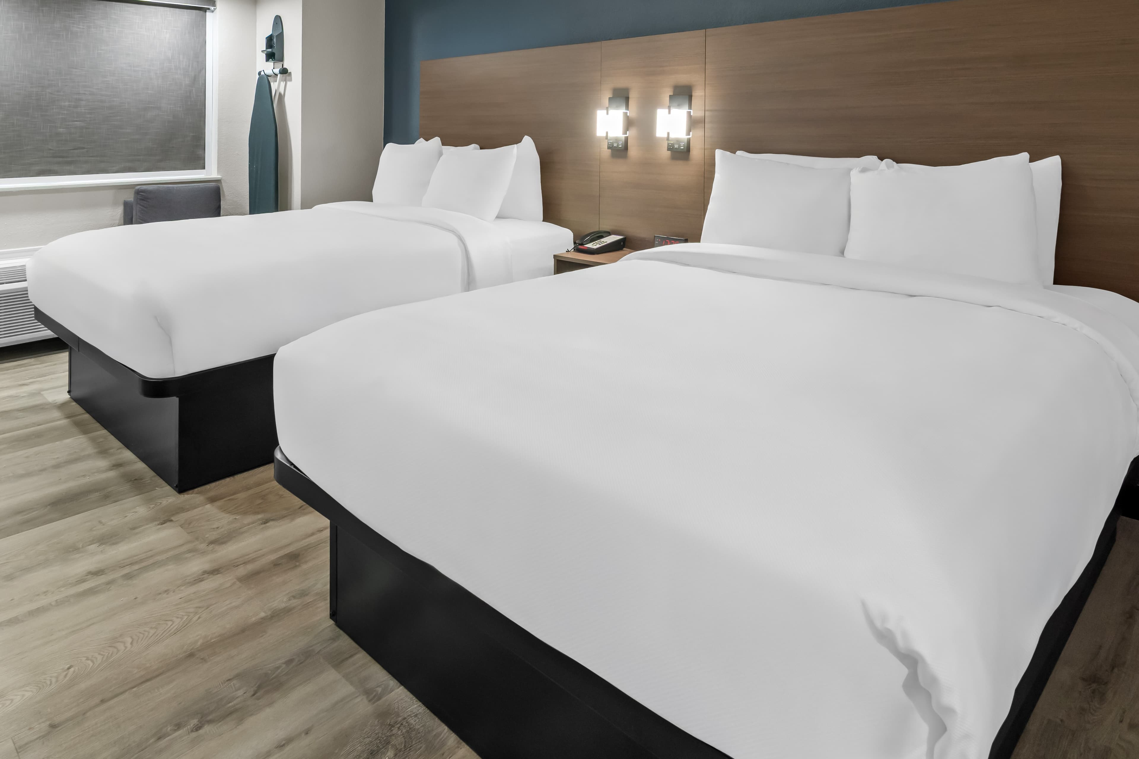 Quality Inn & Suites Fort Worth North - Haltom City - Image 2