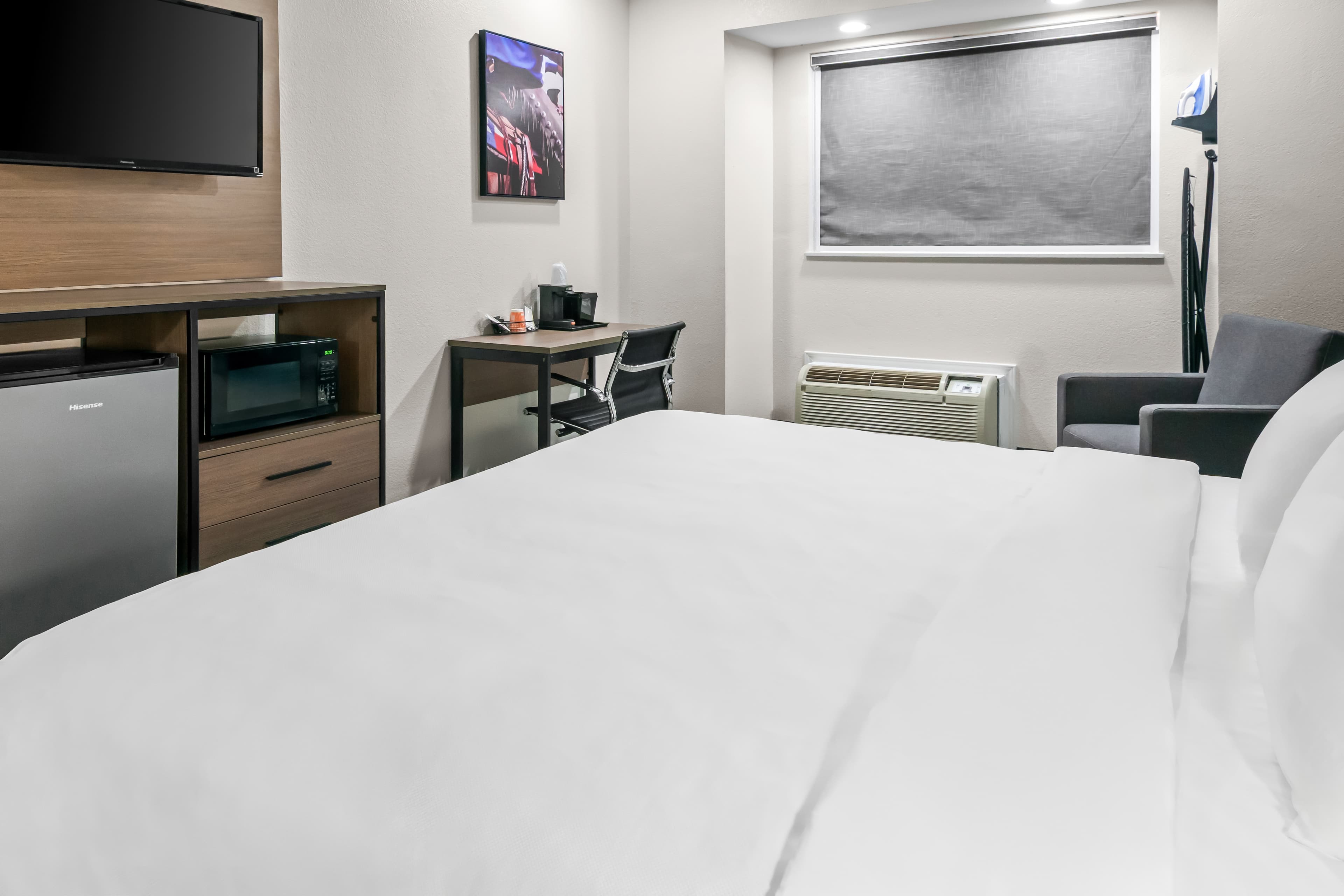 Quality Inn & Suites Fort Worth North - Haltom City — 12