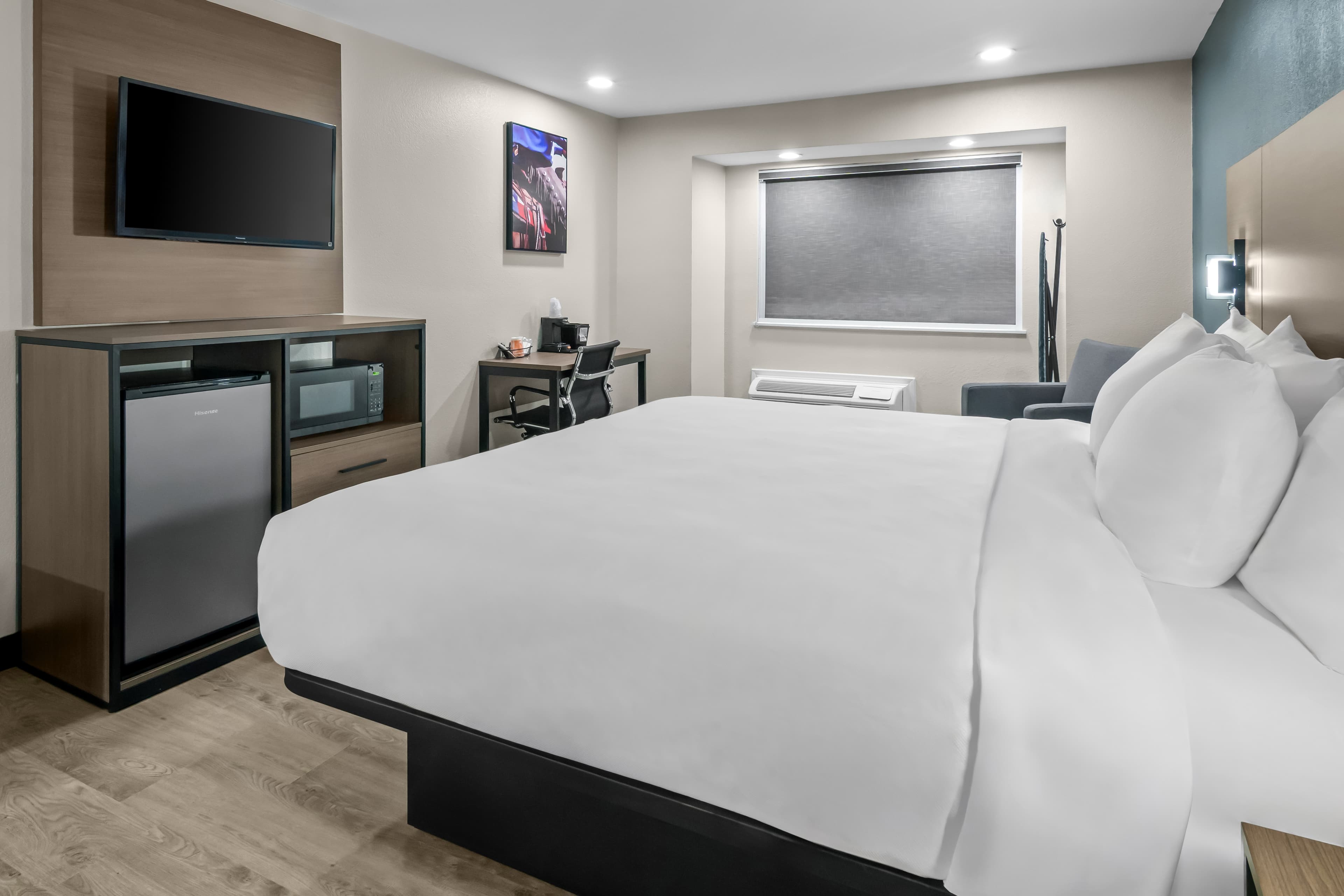 Quality Inn & Suites Fort Worth North - Haltom City — 18