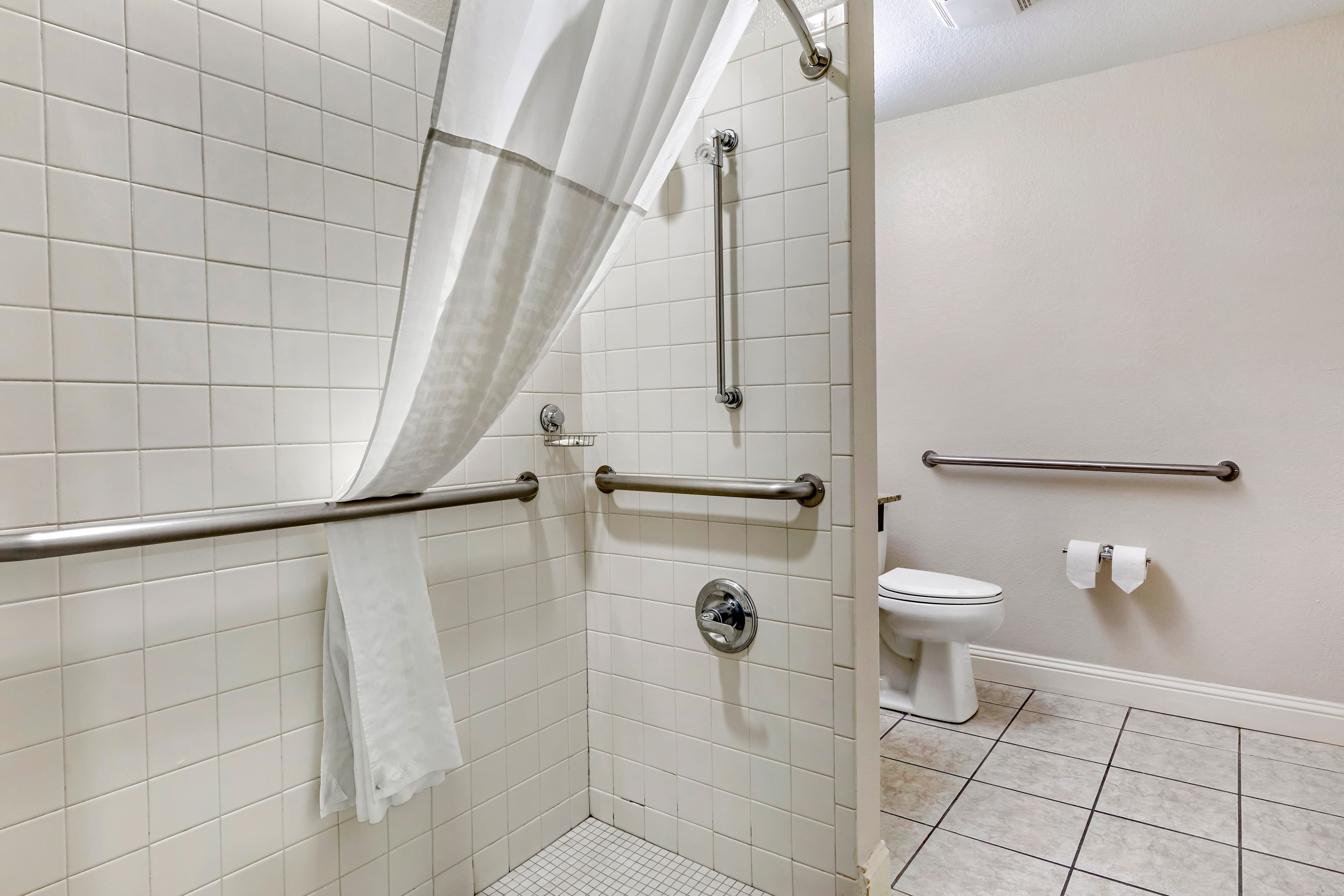 Quality Inn & Suites Longview I-20 — 13
