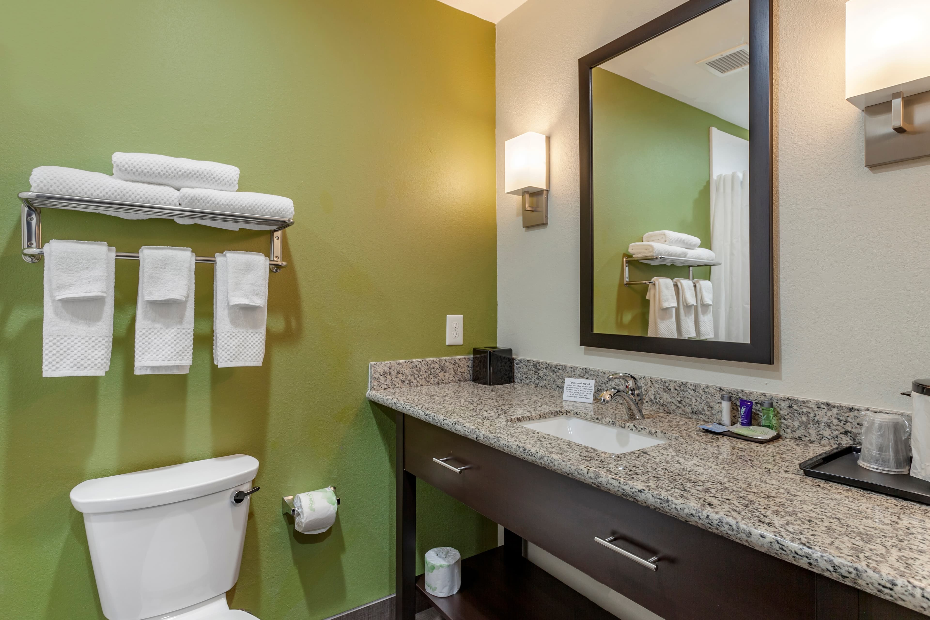 Sleep Inn & Suites Waller — 16