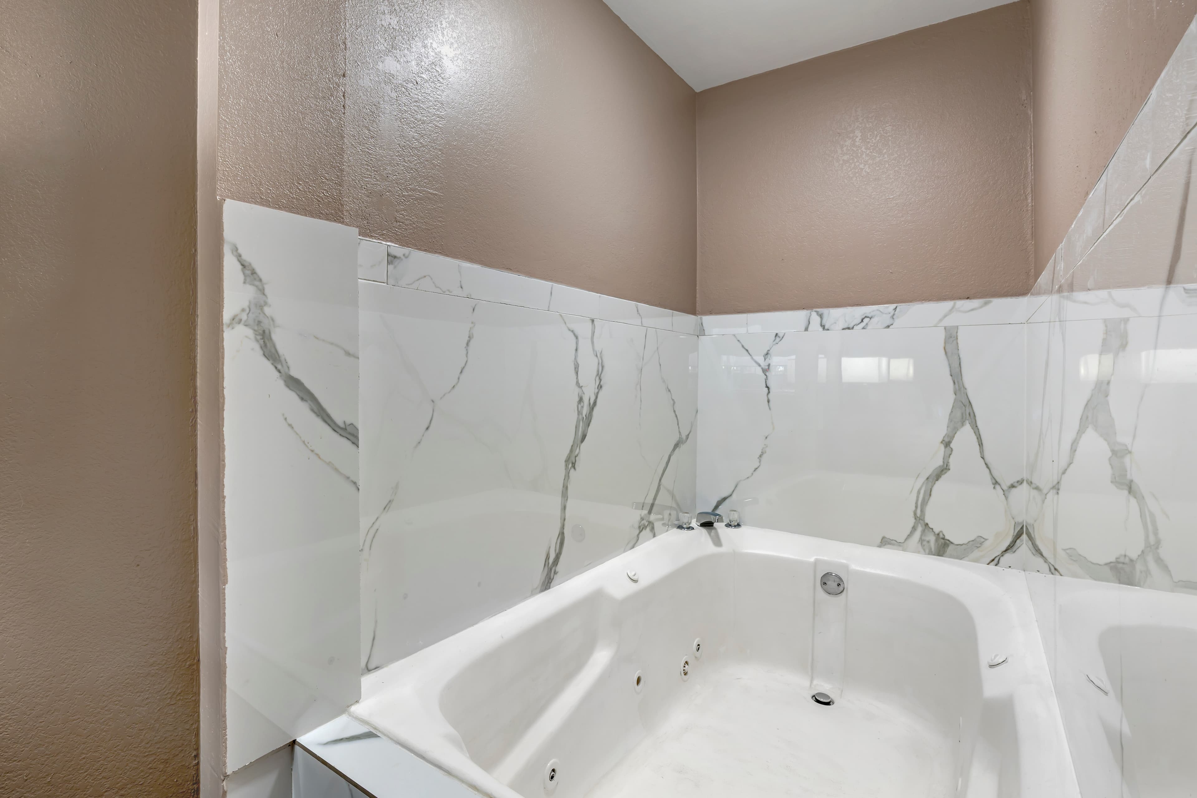Quality Inn & Suites New Boston - Texarkana West — 11