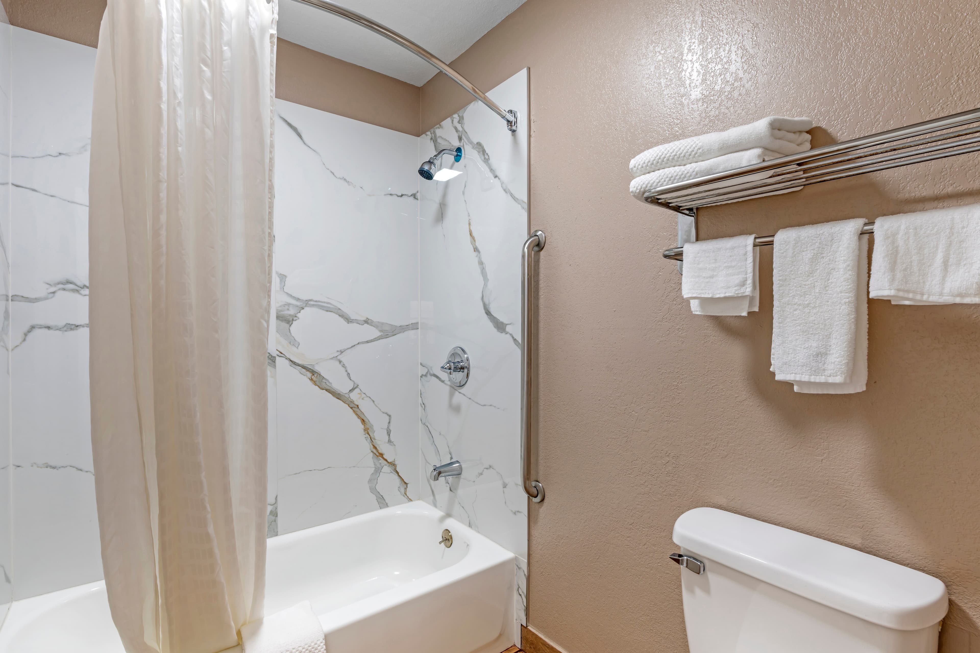 Quality Inn & Suites New Boston - Texarkana West — 19