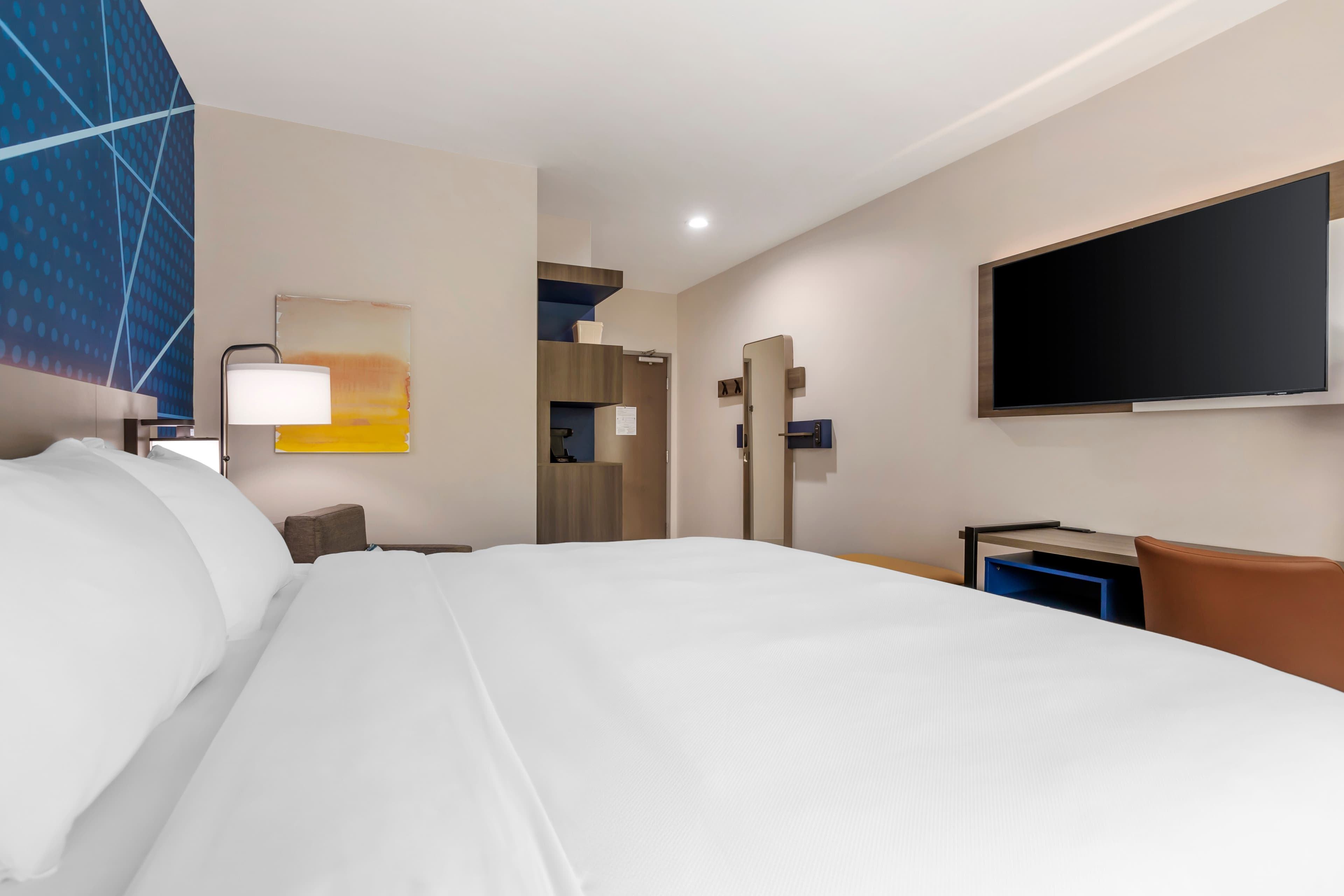 Comfort Inn & Suites Huntsville Near University — 12